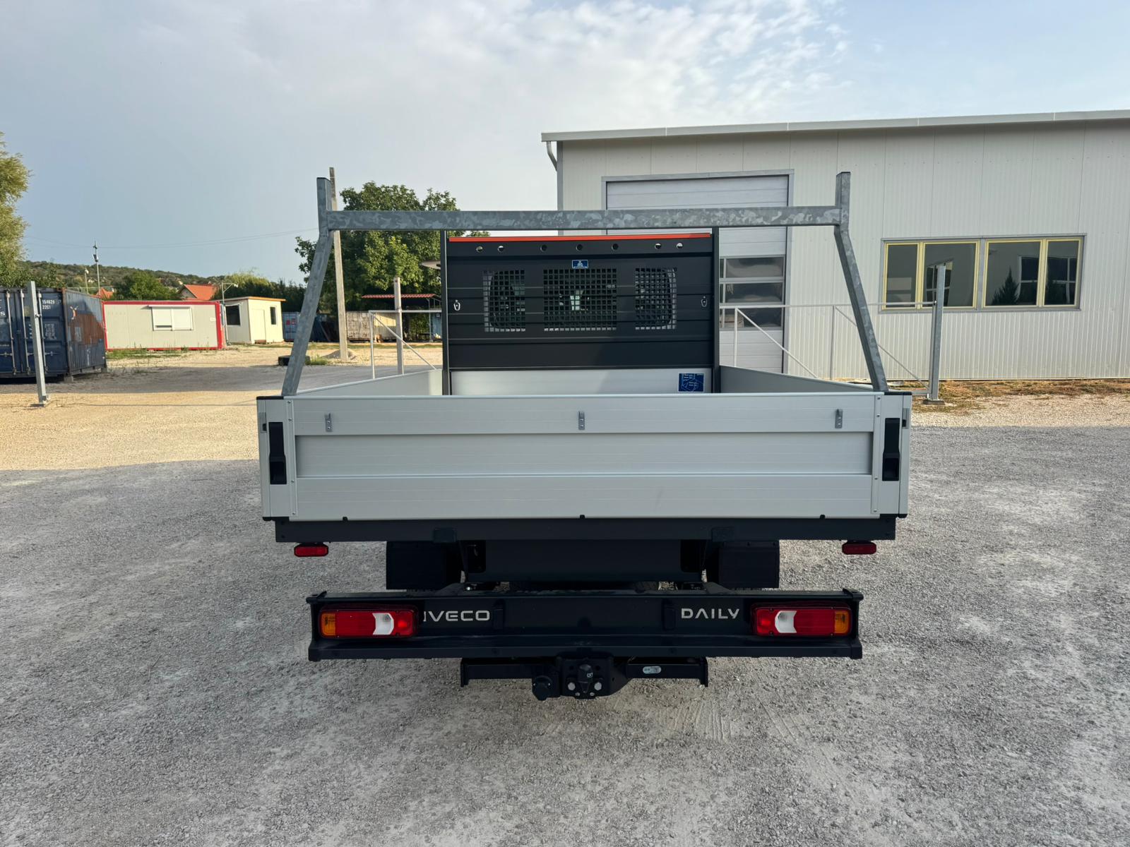 IVECO 35S16H Doppellabine 7-Plätzer mit 3460mm Werkspritsche + 3.5 To Ahk.-image-3