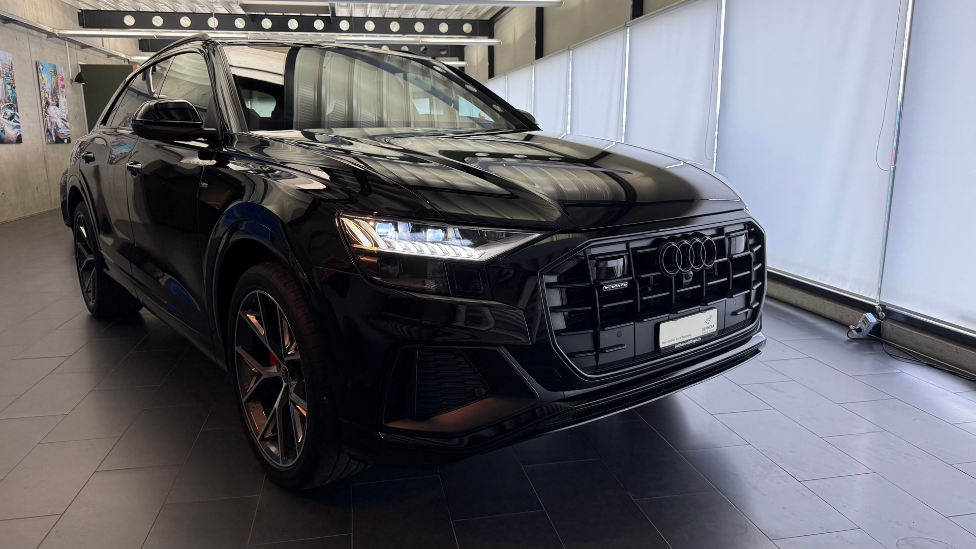 AUDI Q8 3.0 50 TDI Bl. Edition quattro T-Tronic-image-27