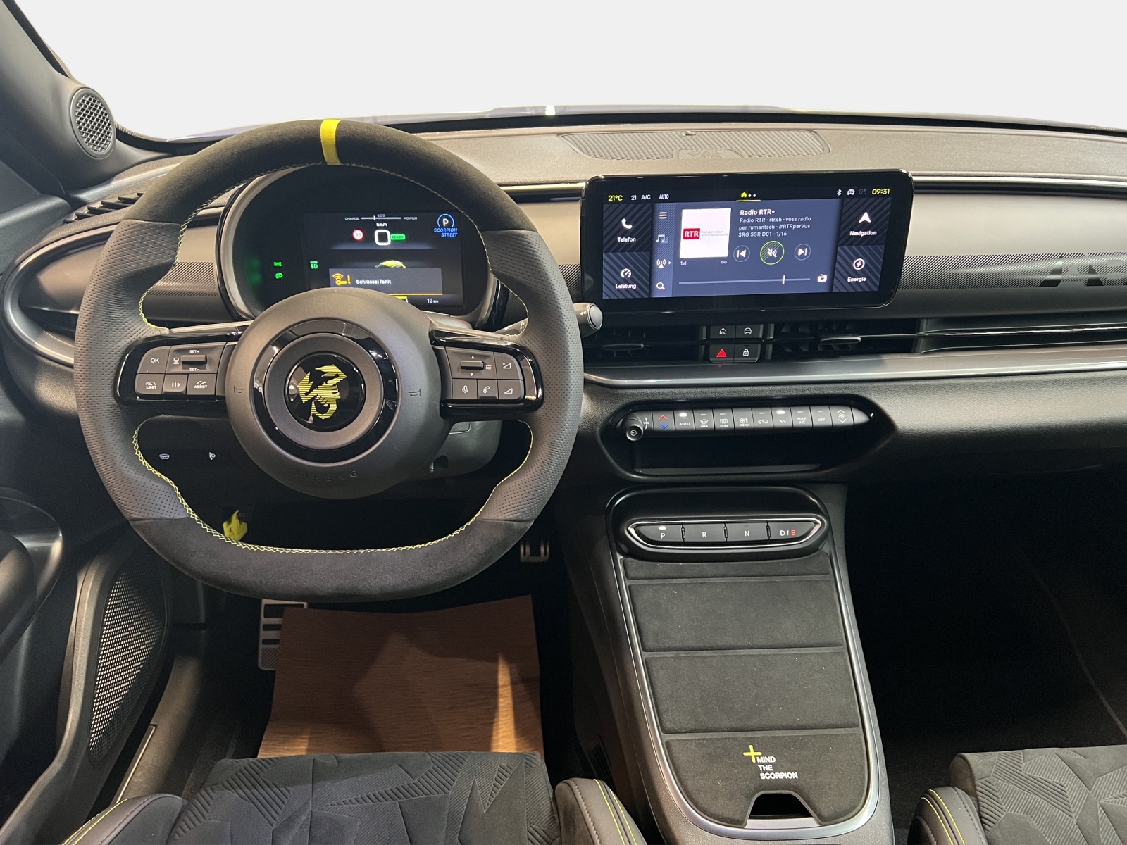 FIAT 600e Abarth 54kWh/281 Scorpionissima-image-9