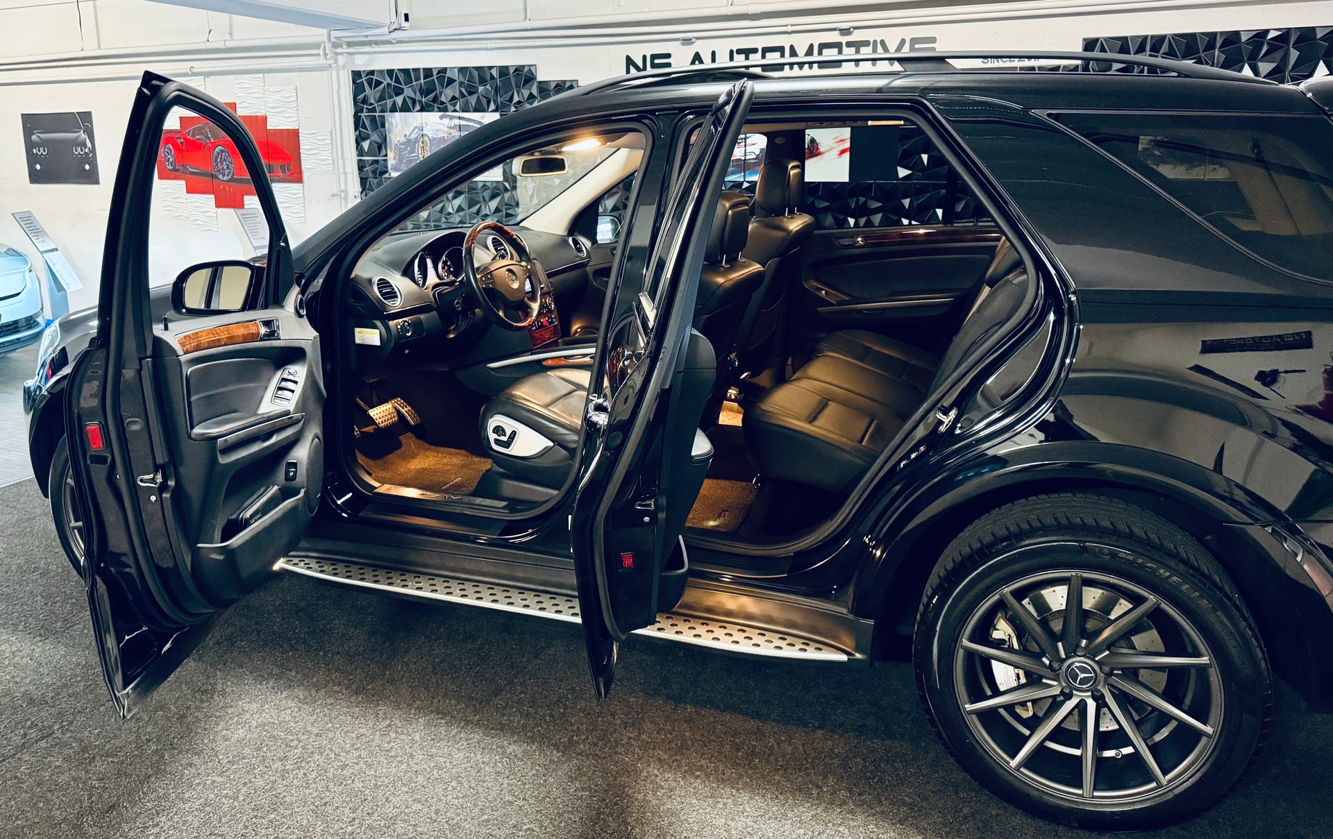 MERCEDES-BENZ ML 63 AMG 4Matic Speedshift-image-26