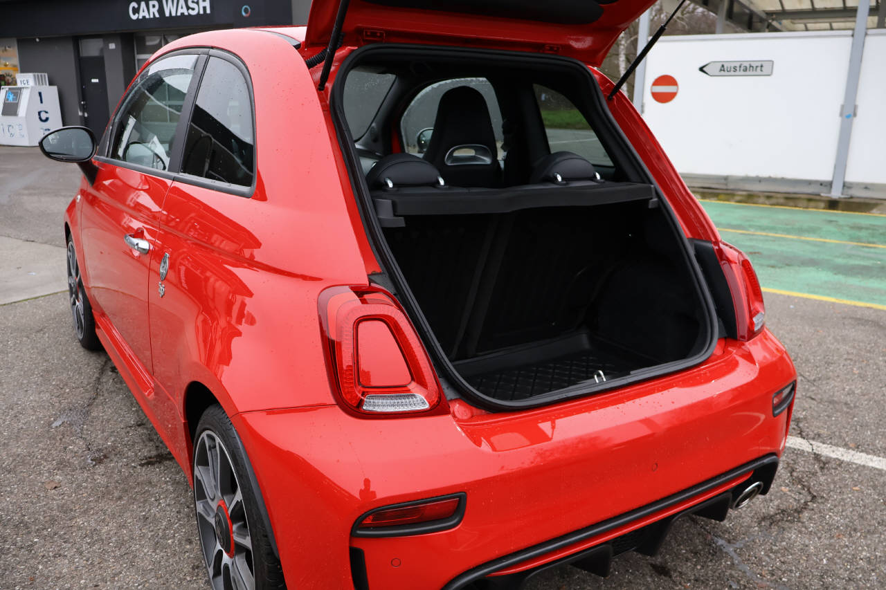 FIAT 595 Abarth 1.4 T-Jet 165 Turismo-image-3