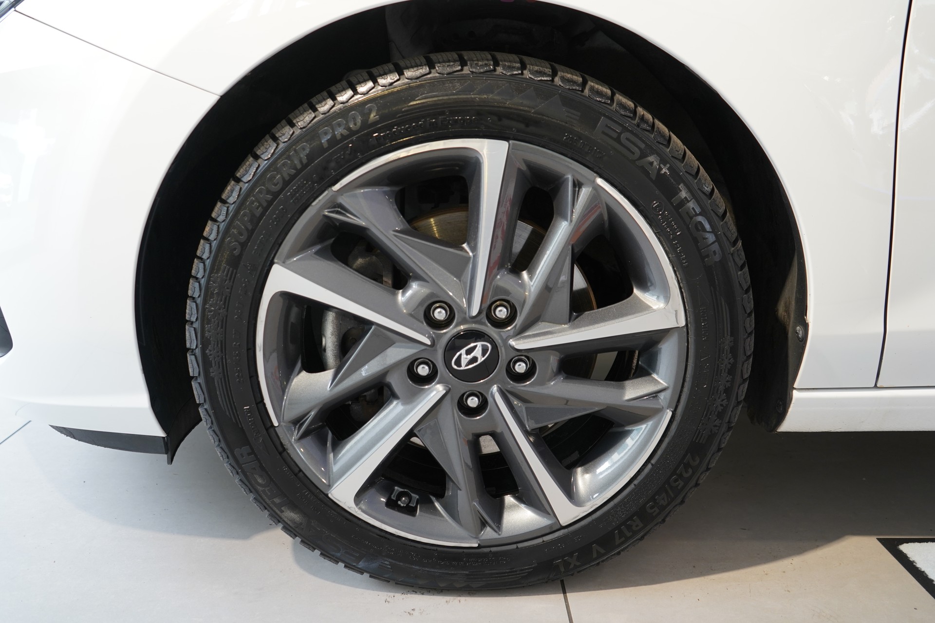 HYUNDAI i30 1.5 T-GDi Vertex DCT-image-14