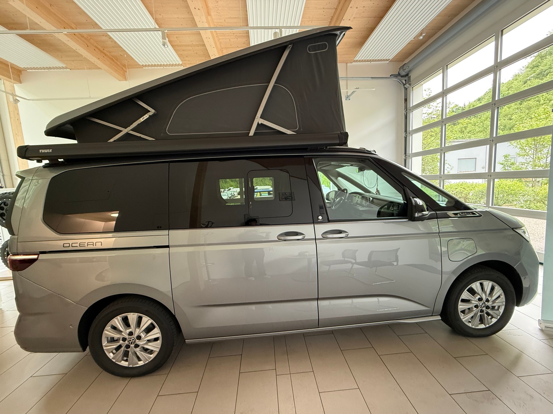 VW Cali Ocean LT 177PS eHyb DSG-image-2