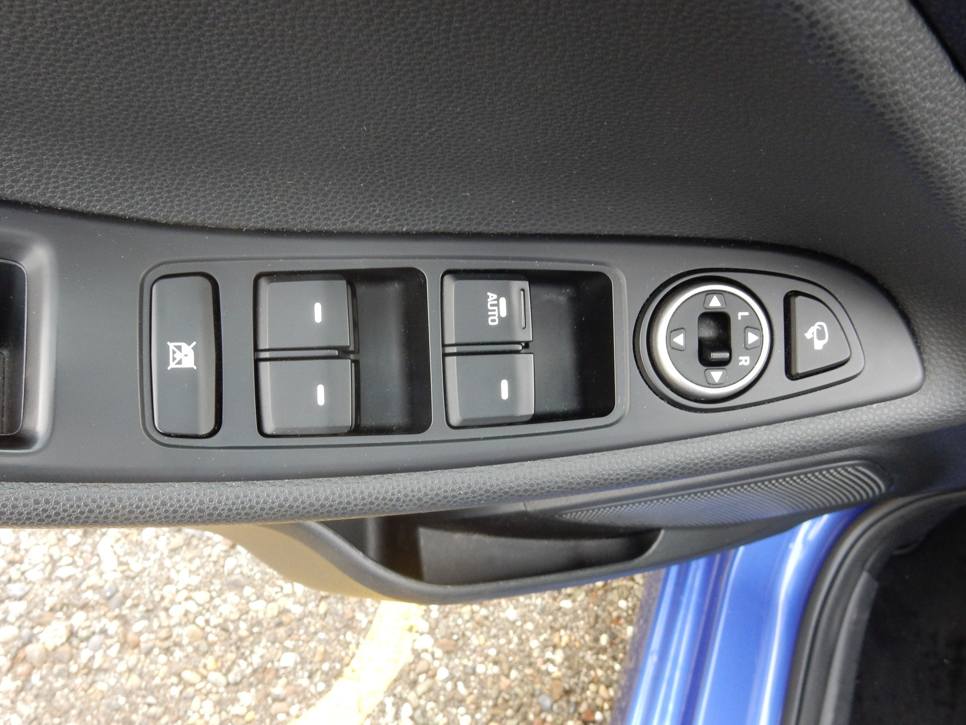 HYUNDAI i20 1.0 T-GDi Vertex-image-17