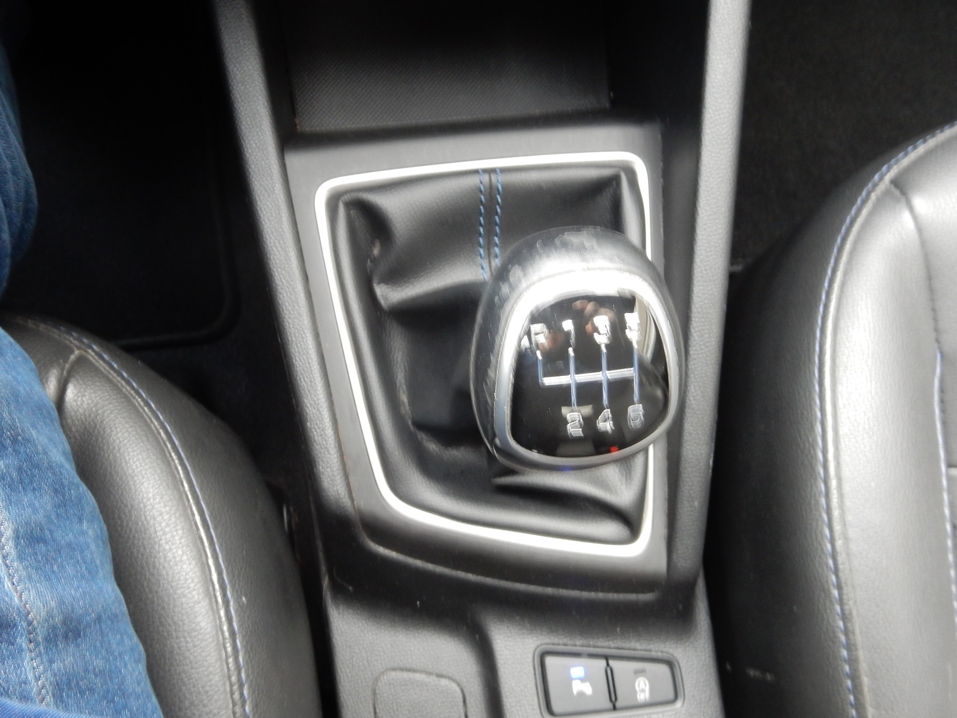 HYUNDAI i20 1.0 T-GDi Vertex-image-13