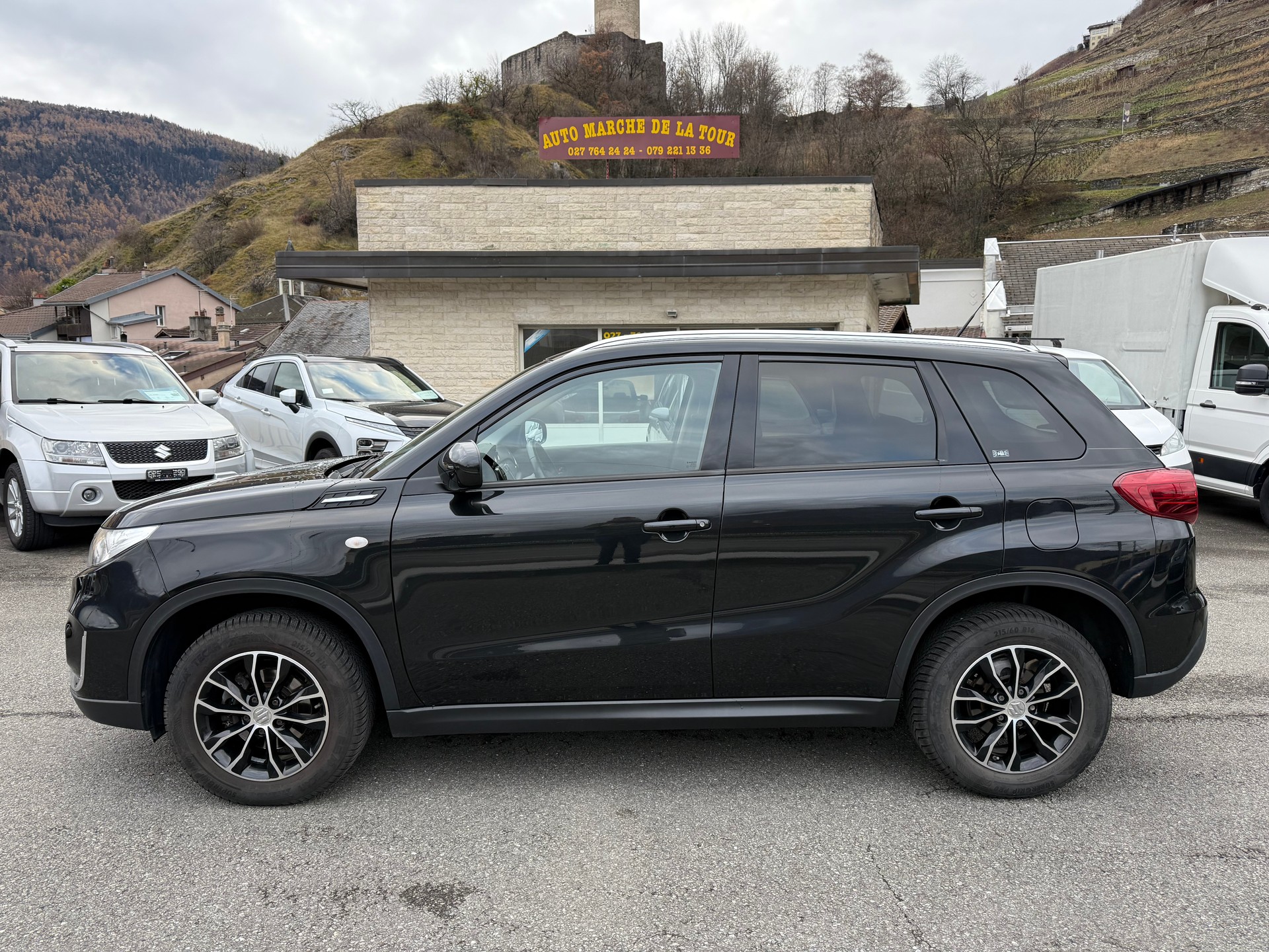 SUZUKI Vitara 1.0 Unico-image-1