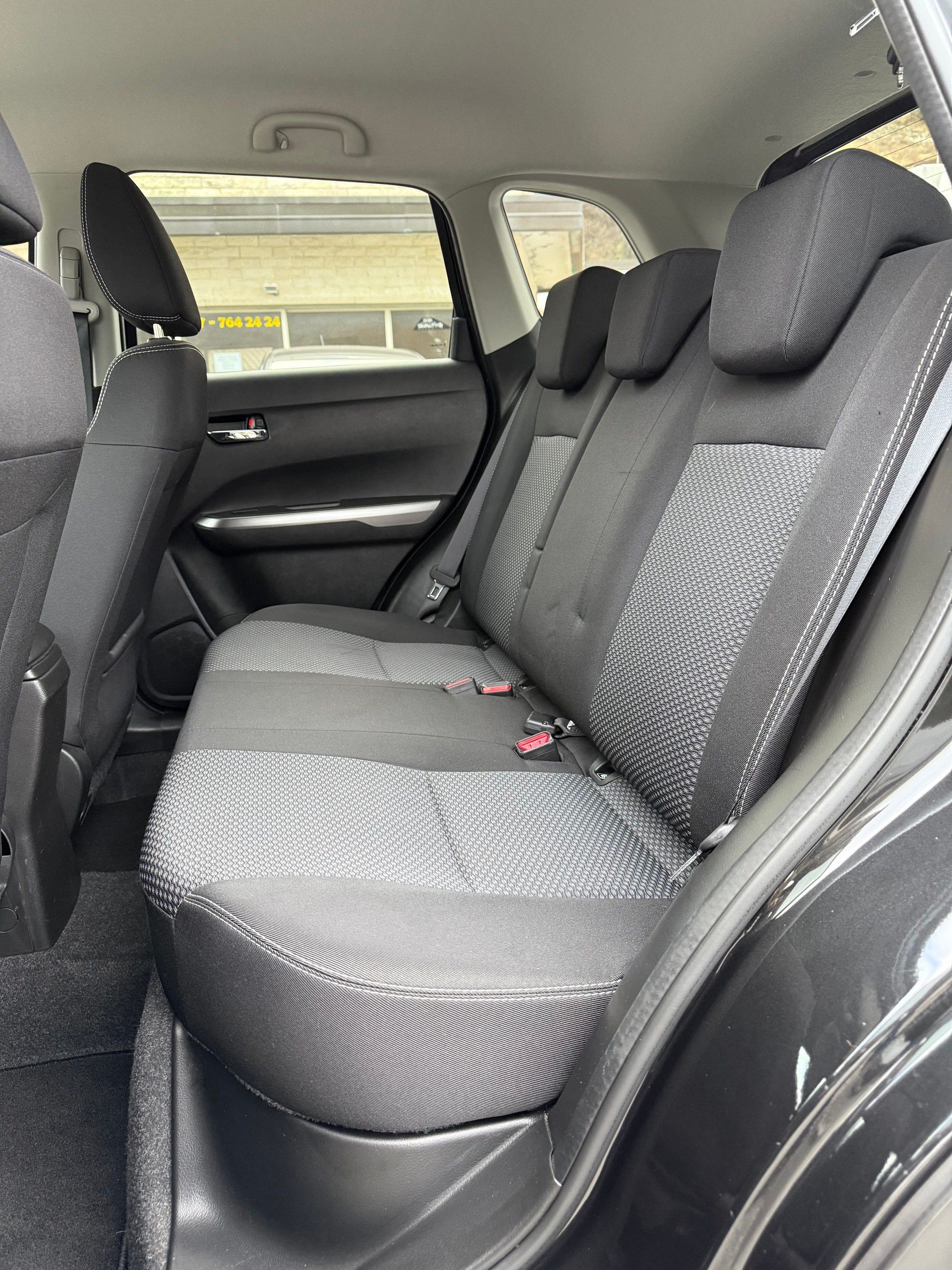 SUZUKI Vitara 1.0 Unico-image-11