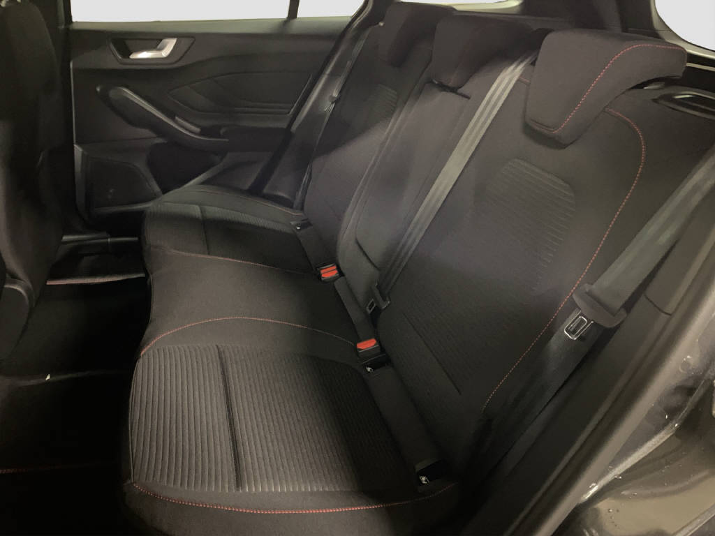 FORD Focus SW 1.0i EcoB Hybird 155 ST-Line X-image-8