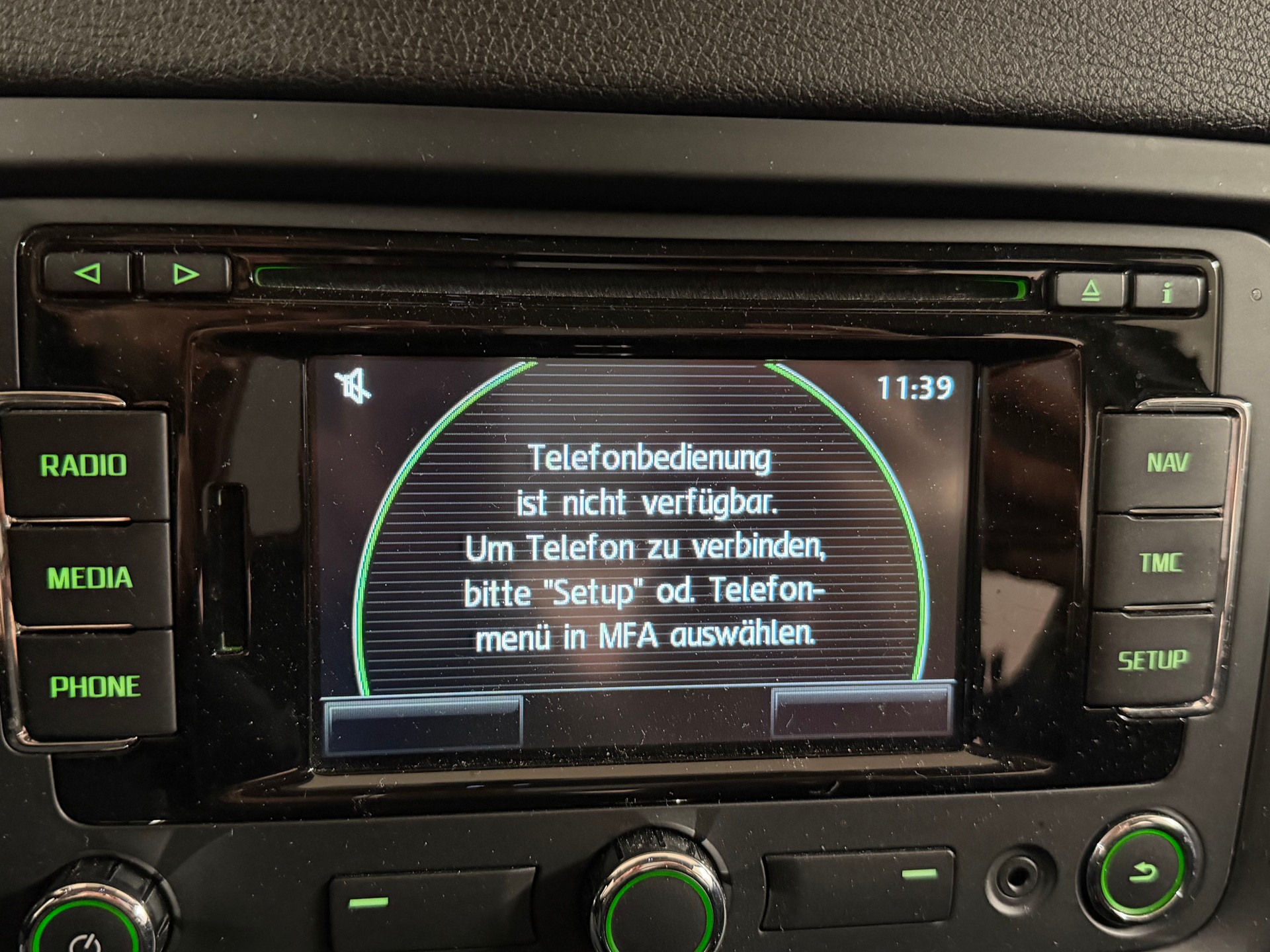 SKODA Yeti 1.6 TDI GL Ambition-image-19