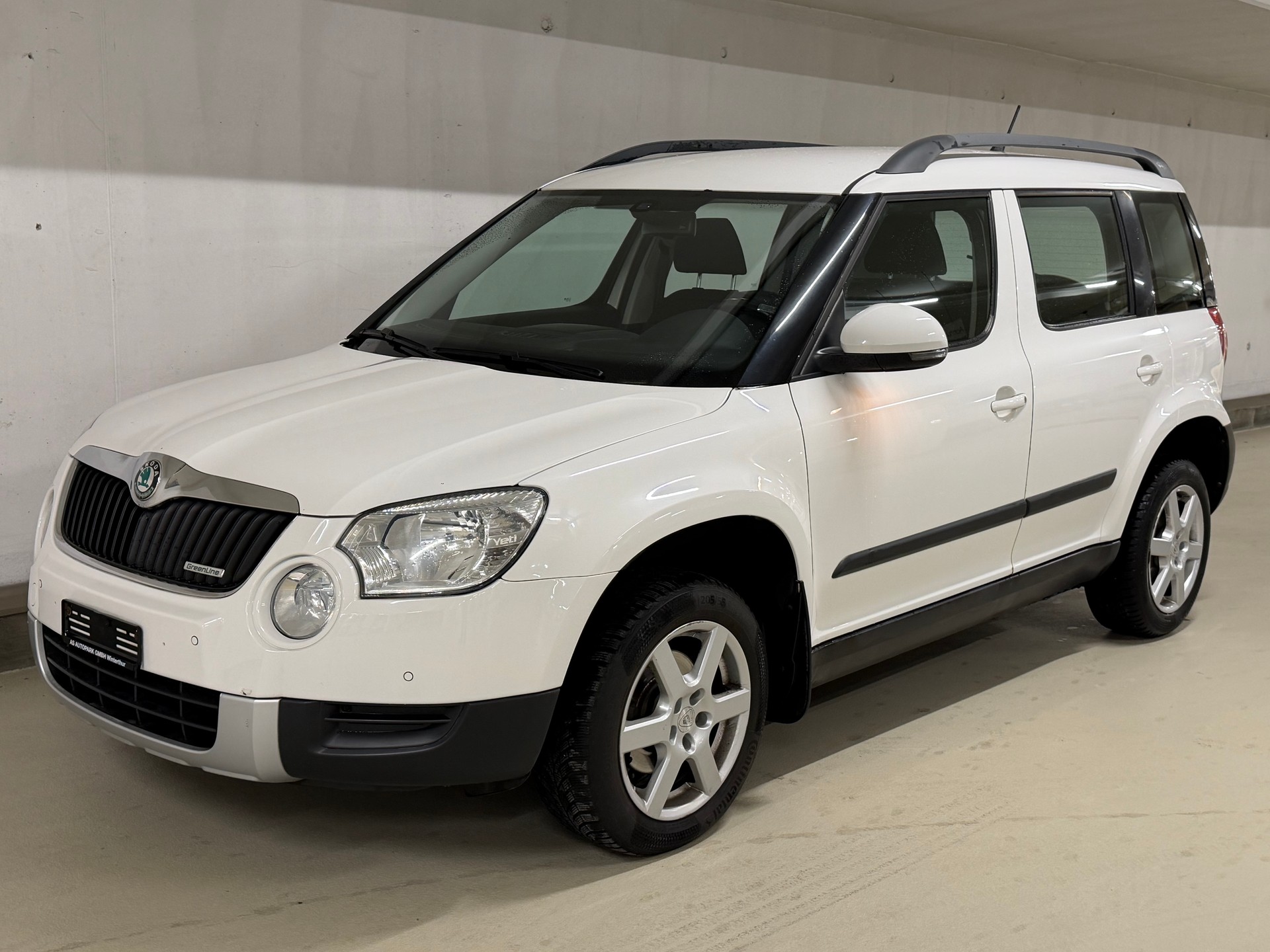 SKODA Yeti 1.6 TDI GL Ambition-image-0