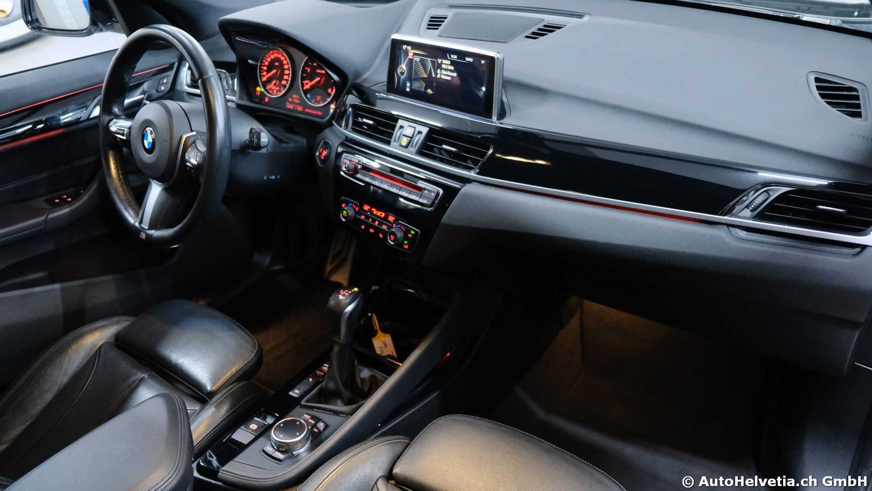 BMW X1 xDrive 20d M Sport Steptronic inkl. CarPlay-image-9