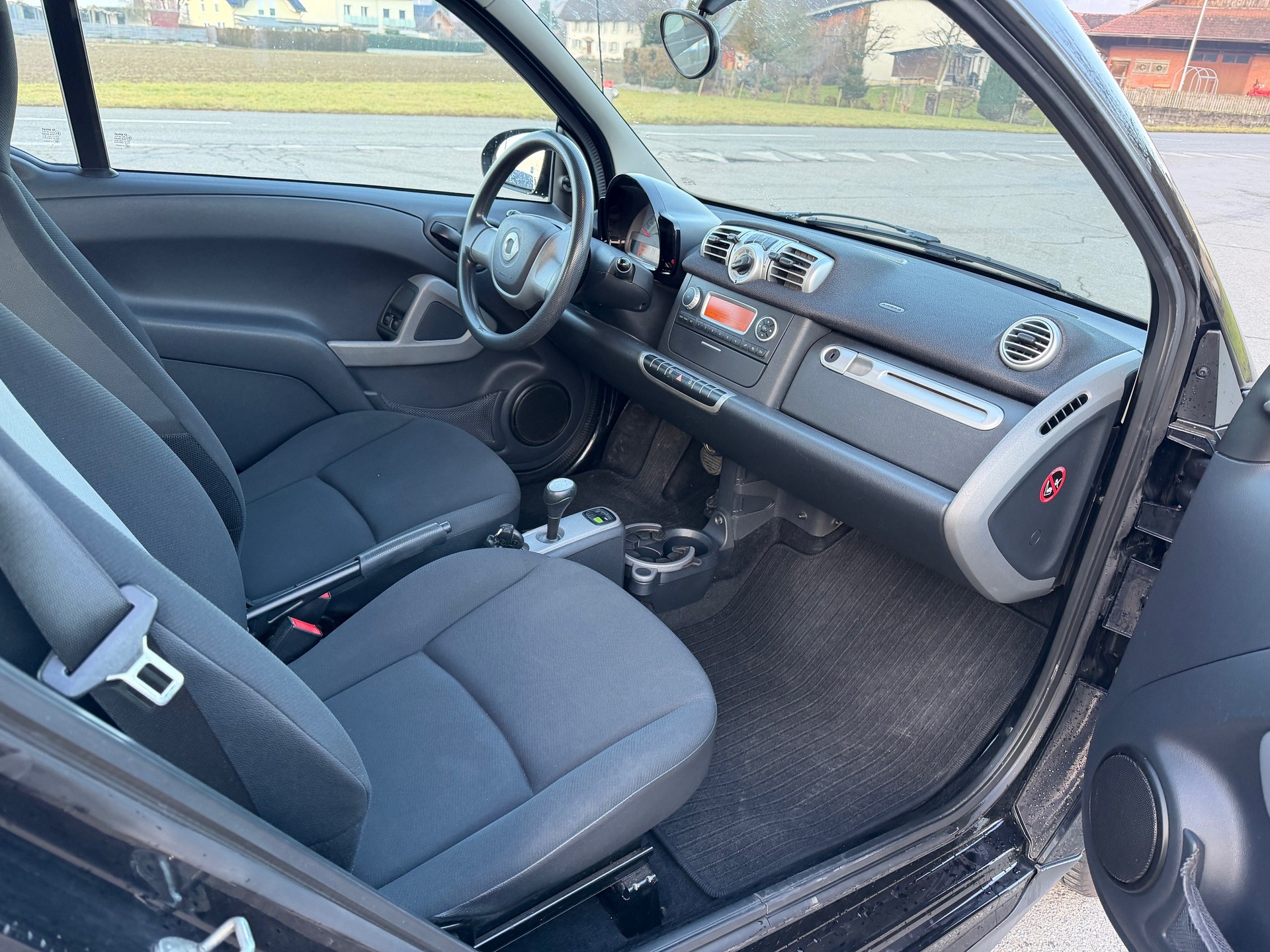 SMART fortwo pure mhd softouch-image-7