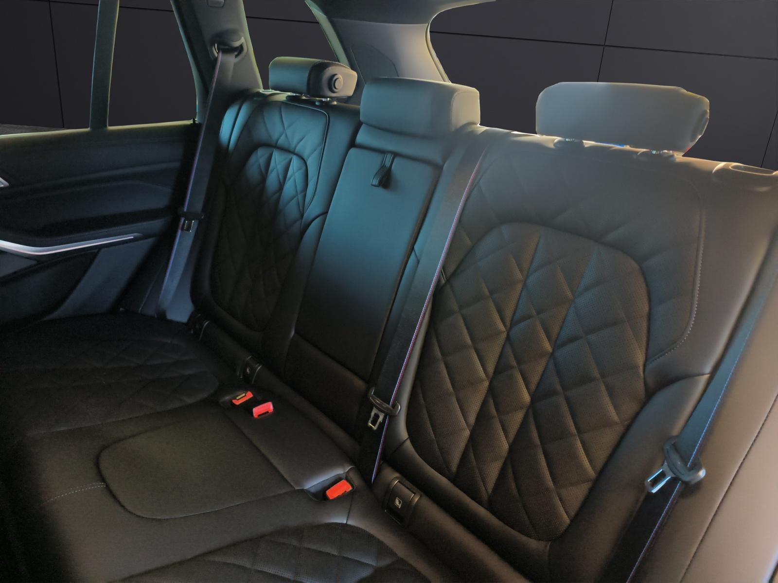 BMW X5 30d xDrive SAG-image-13
