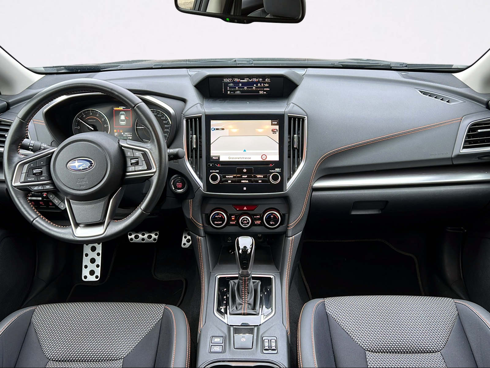 SUBARU XV 2.0 Swiss Plus AWD Lineartronic-image-6