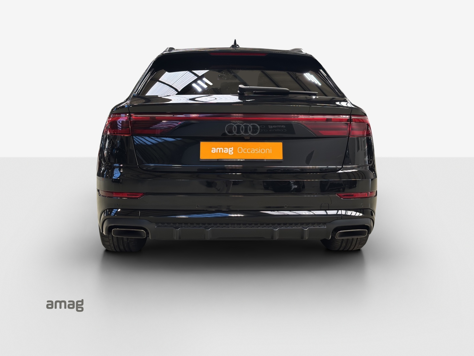 AUDI Q8 55 TFSI e quattro PHEV tiptronic-image-4