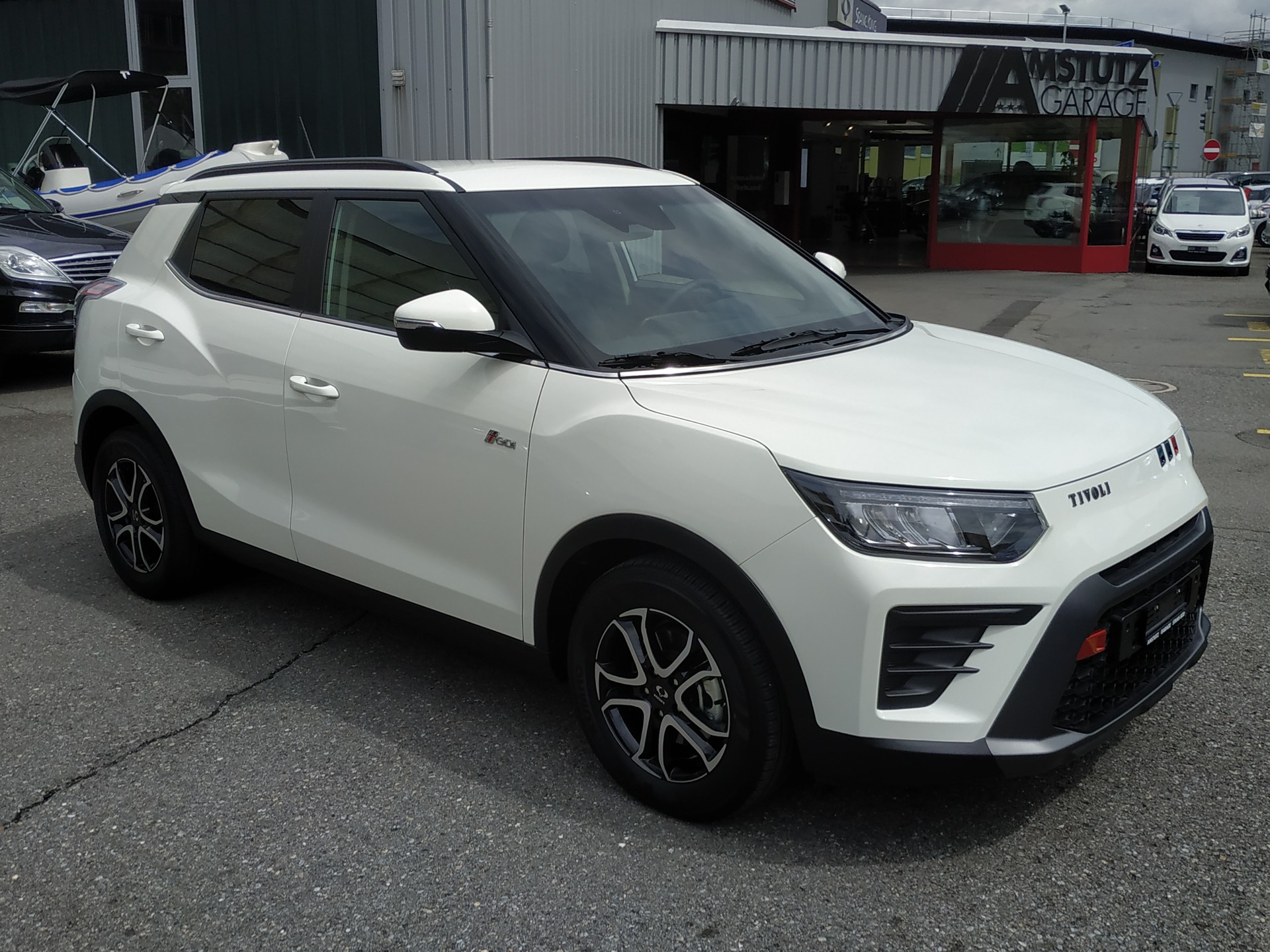 KGM-SsangYong Tivoli 1.5 T GDI Steel 4WD Automat-image-1