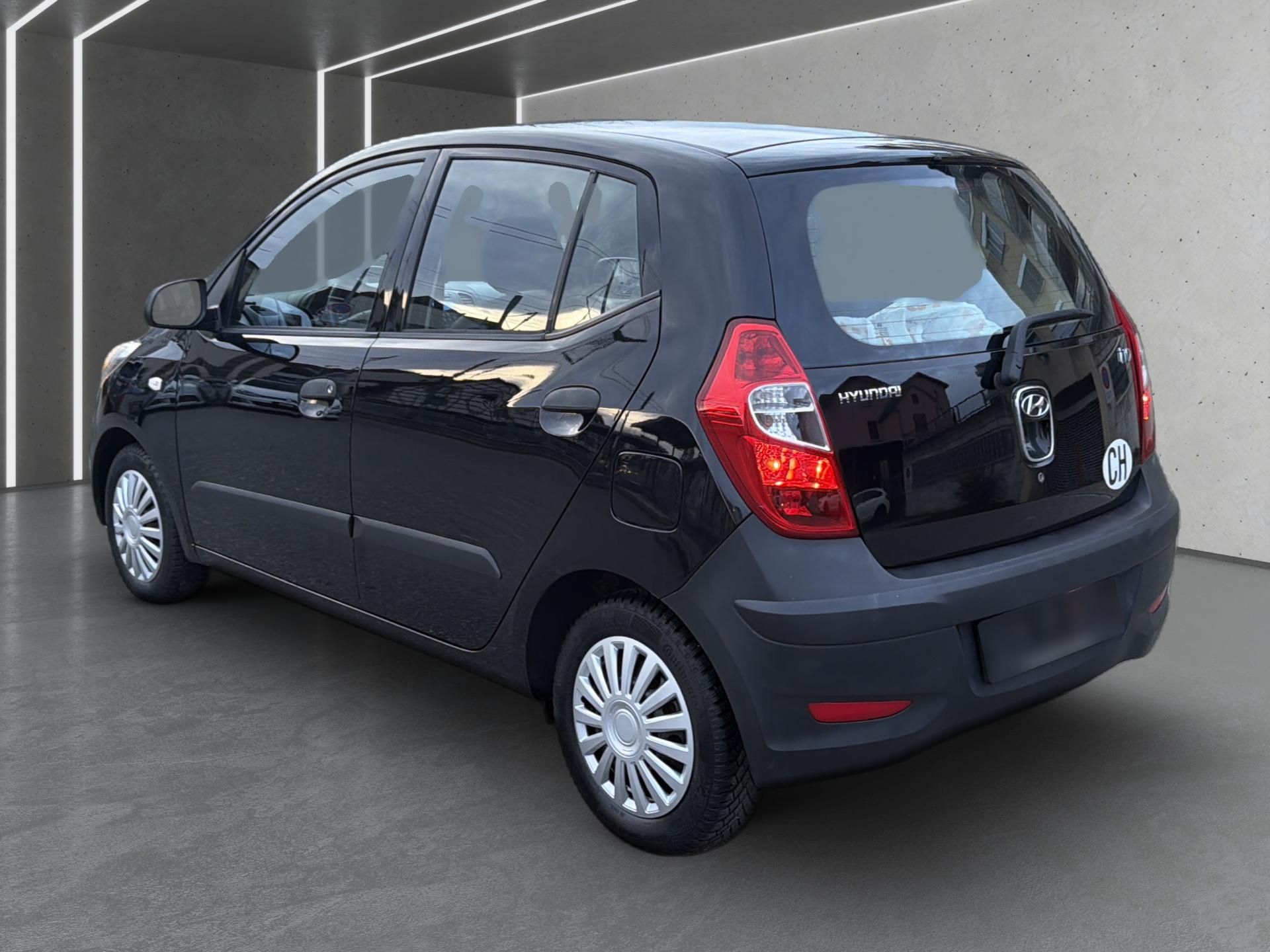 HYUNDAI i10 1.1 Comfort-image-3