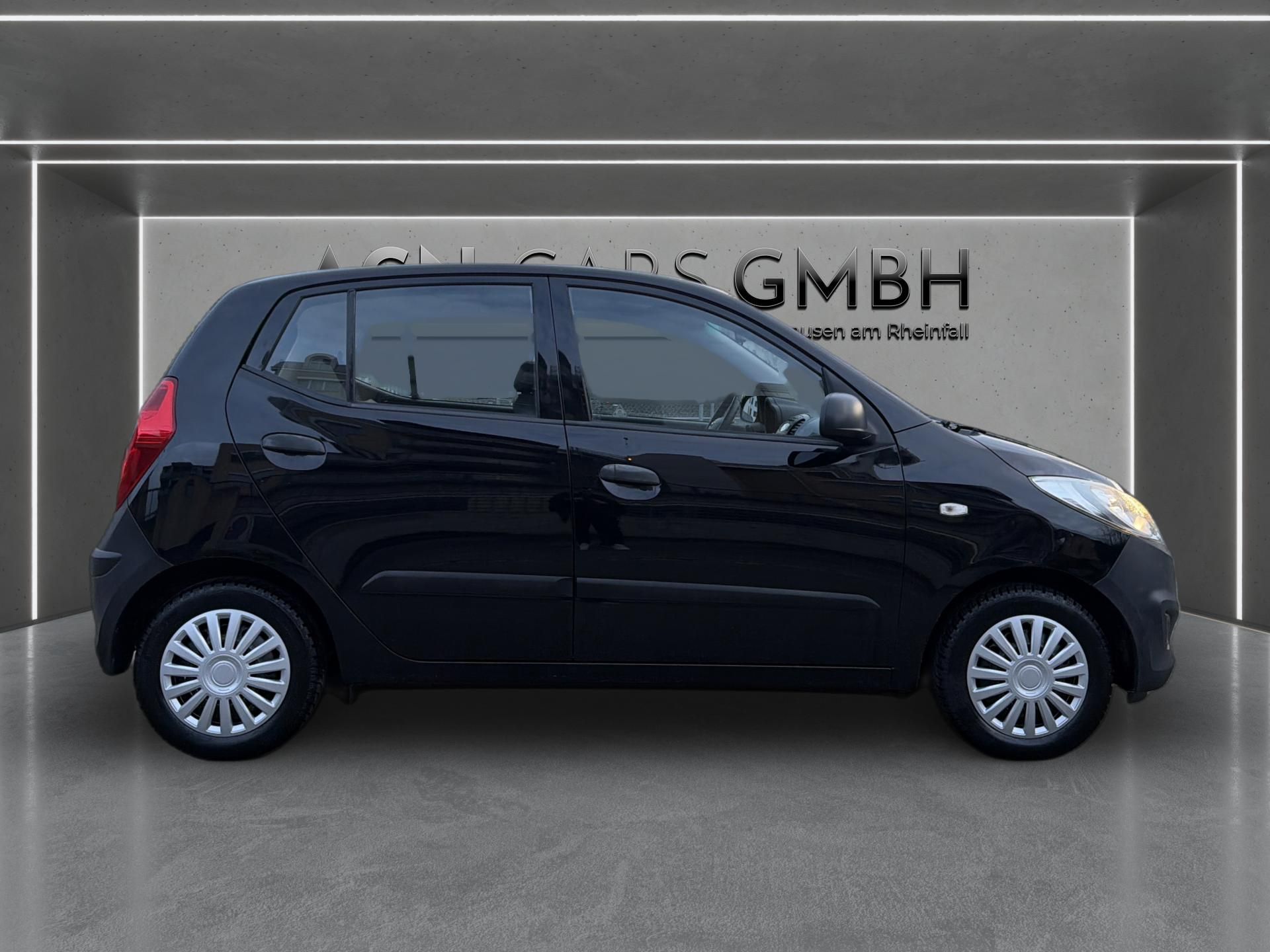 HYUNDAI i10 1.1 Comfort-image-6