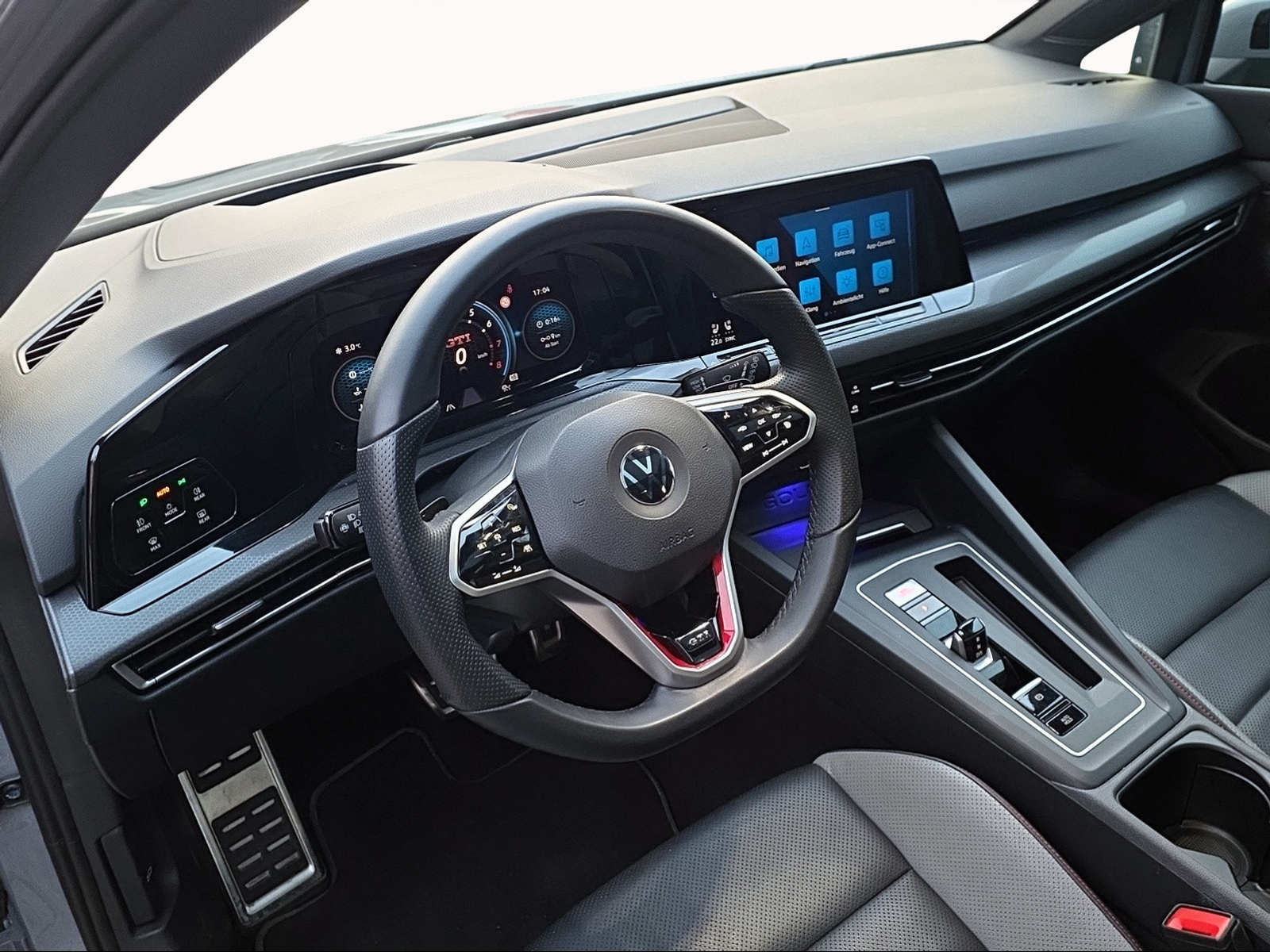 VW Golf 2.0 TSI GTI DSG-image-9