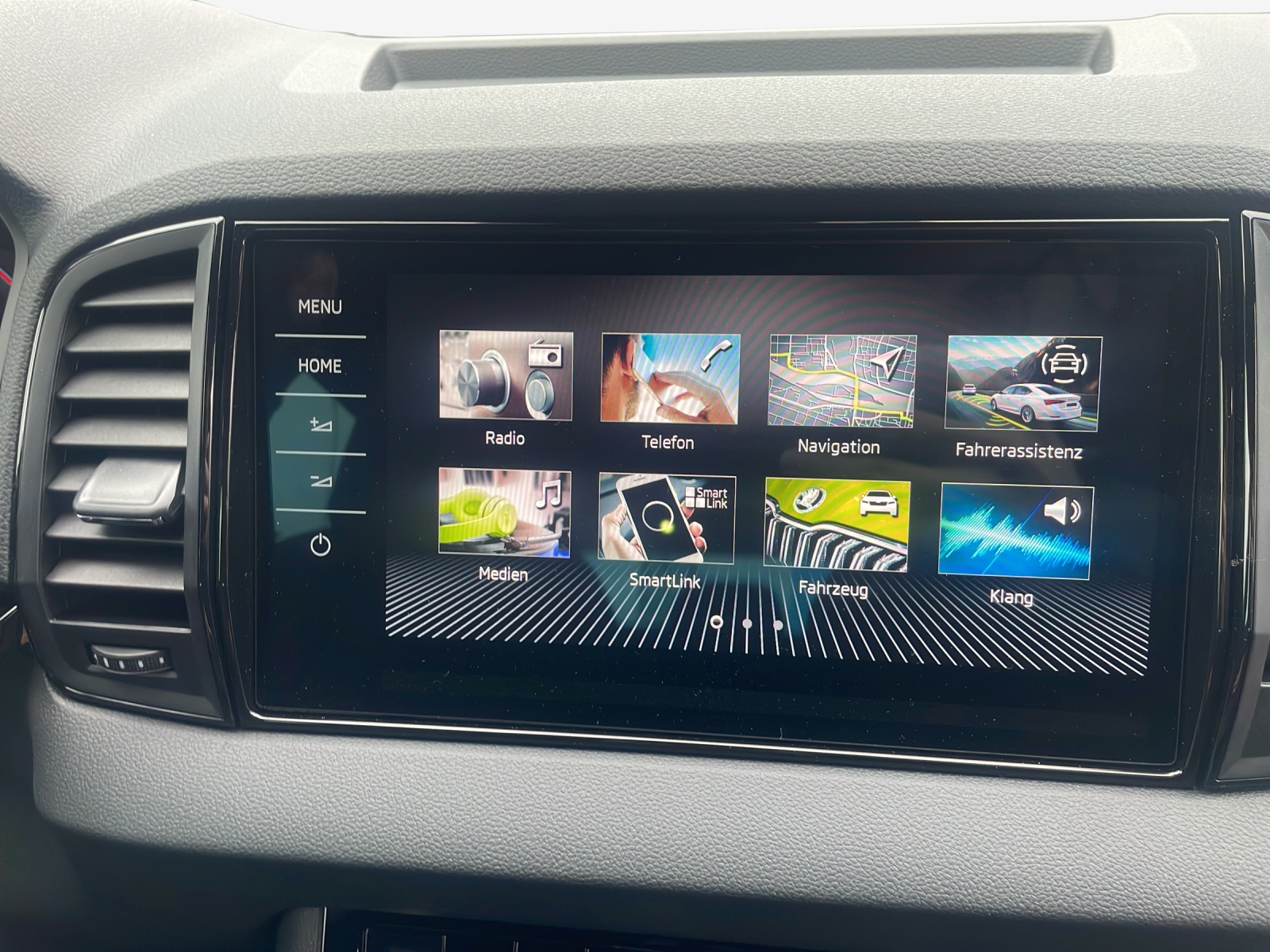 SKODA Karoq 1.5 TSI SportLine DSG-image-10