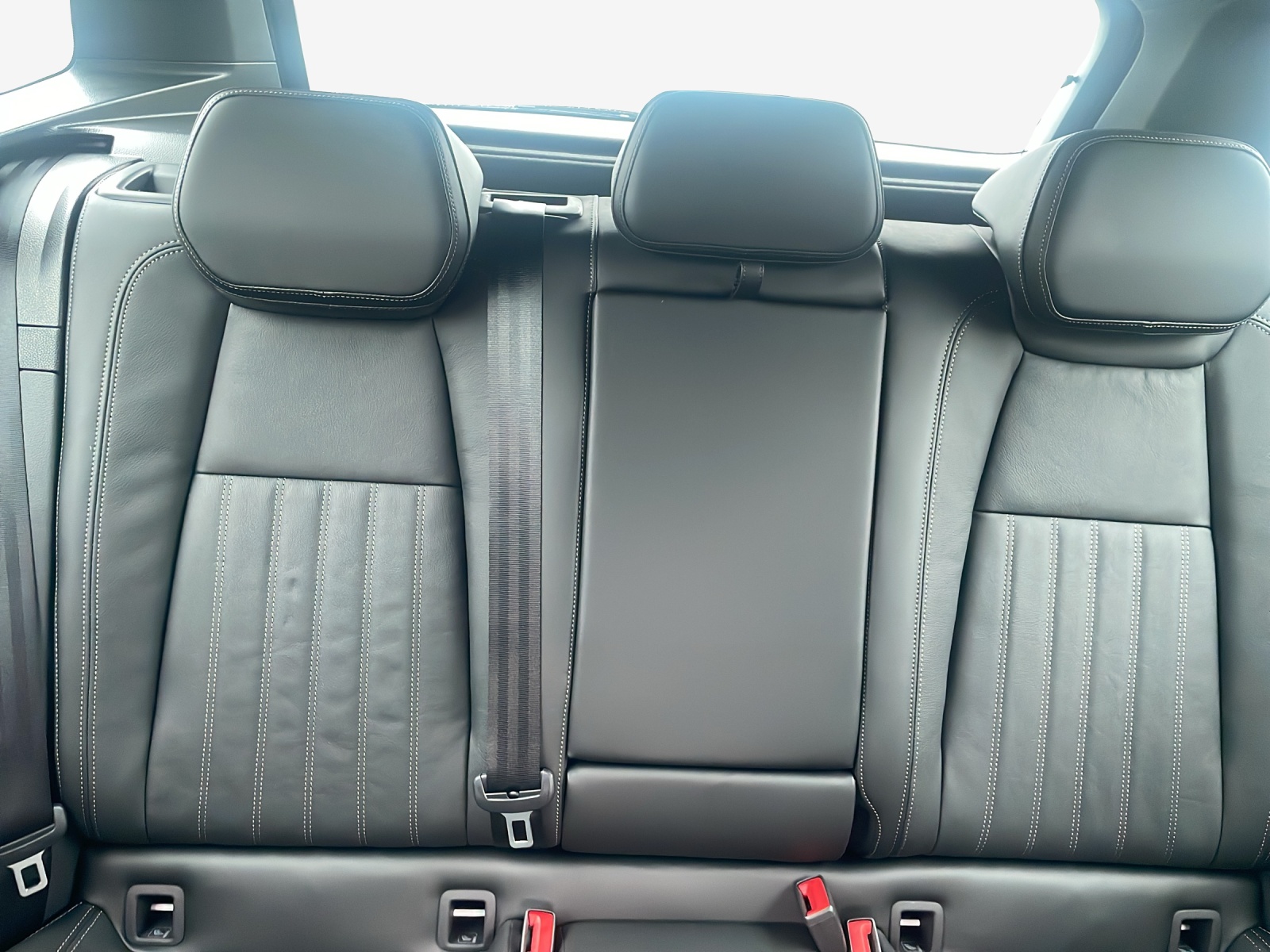 SKODA Karoq 1.5 TSI SportLine DSG-image-11