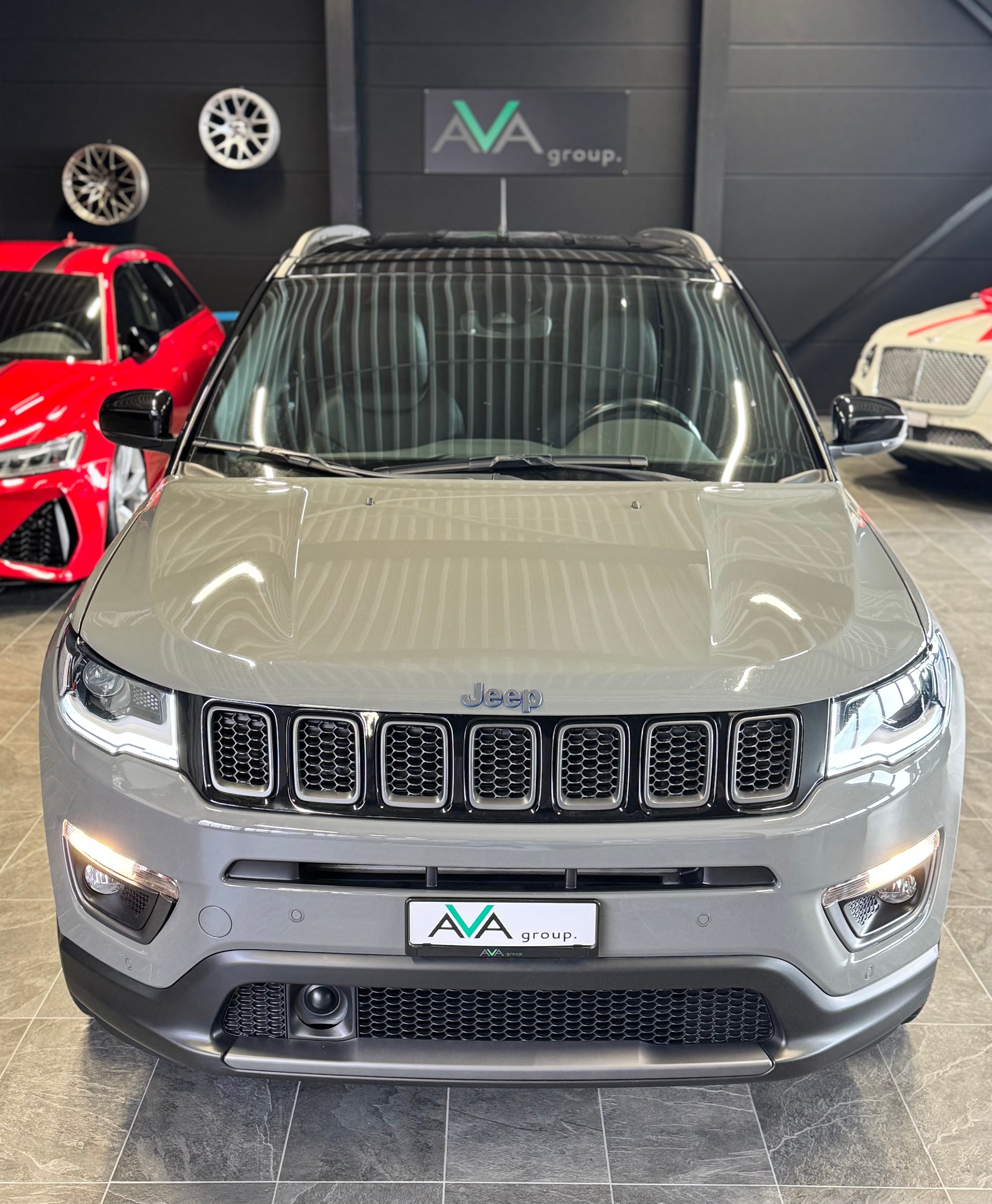 JEEP Compass 1.3 T PHEV S AWD * 4x4 *-image-2