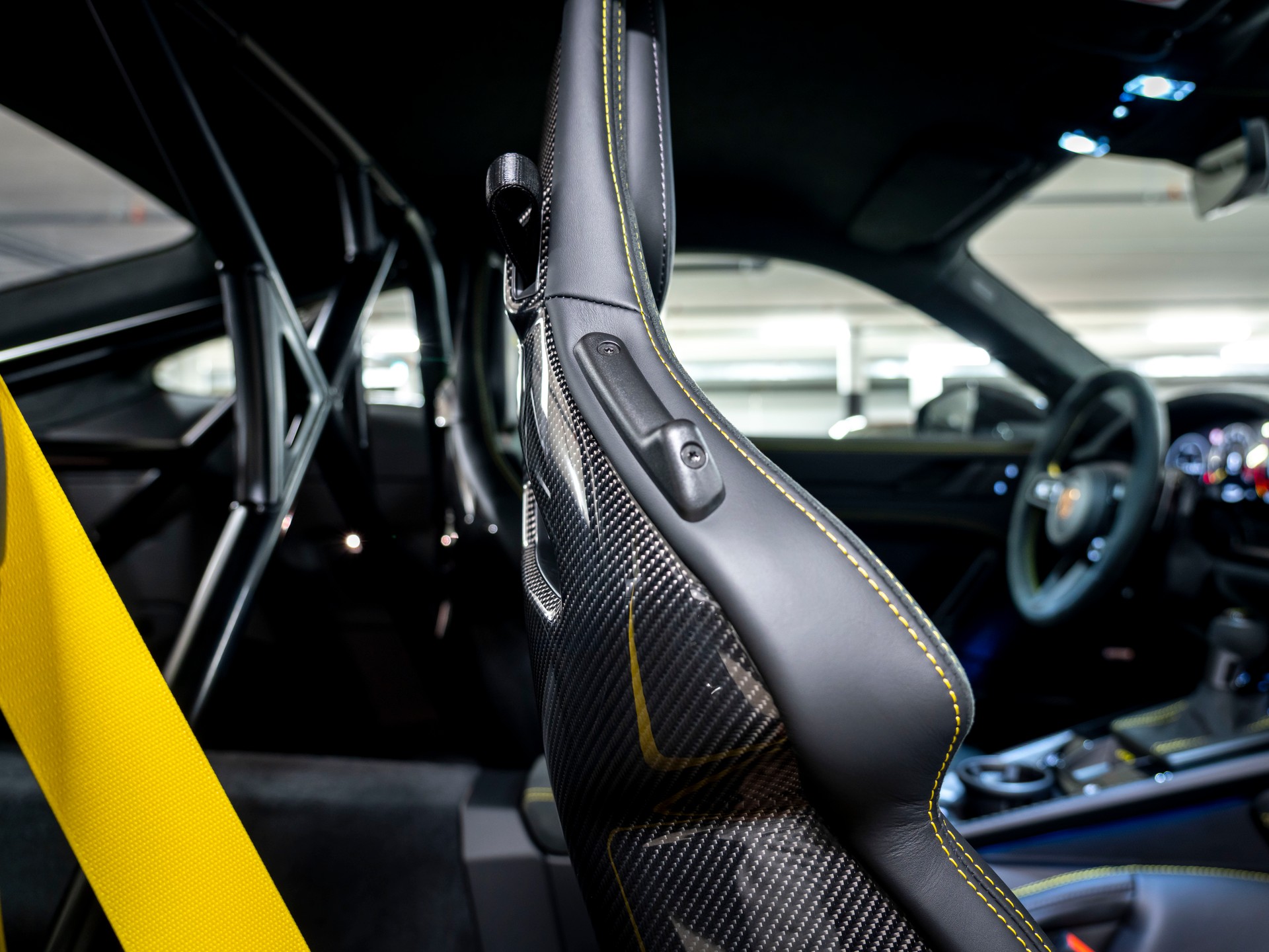 PORSCHE 911 Carrera GT3 PDK-image-25