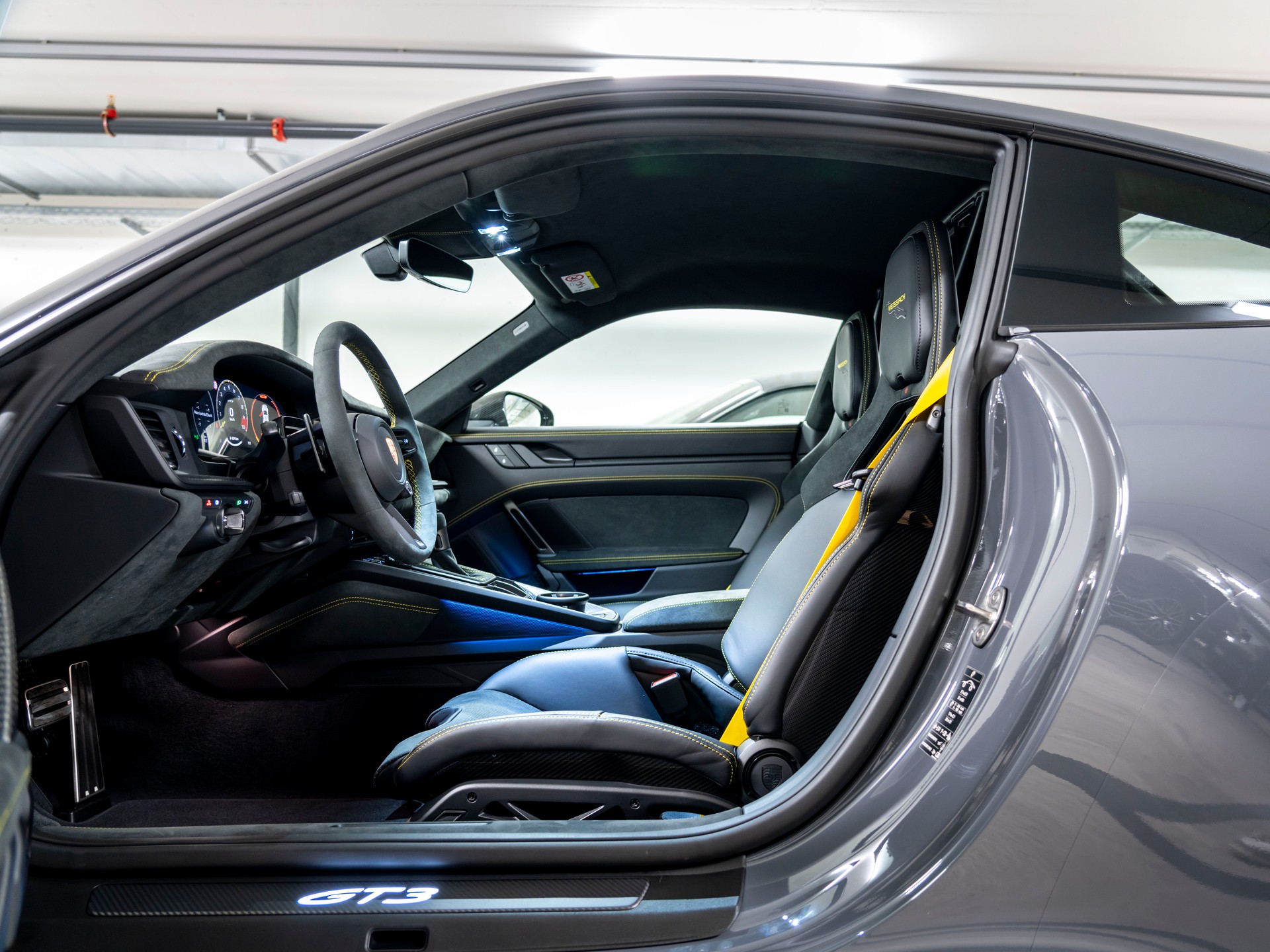 PORSCHE 911 Carrera GT3 PDK-image-22