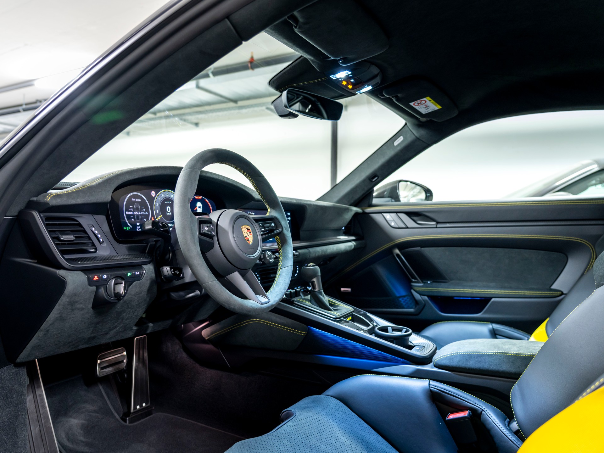 PORSCHE 911 Carrera GT3 PDK-image-15