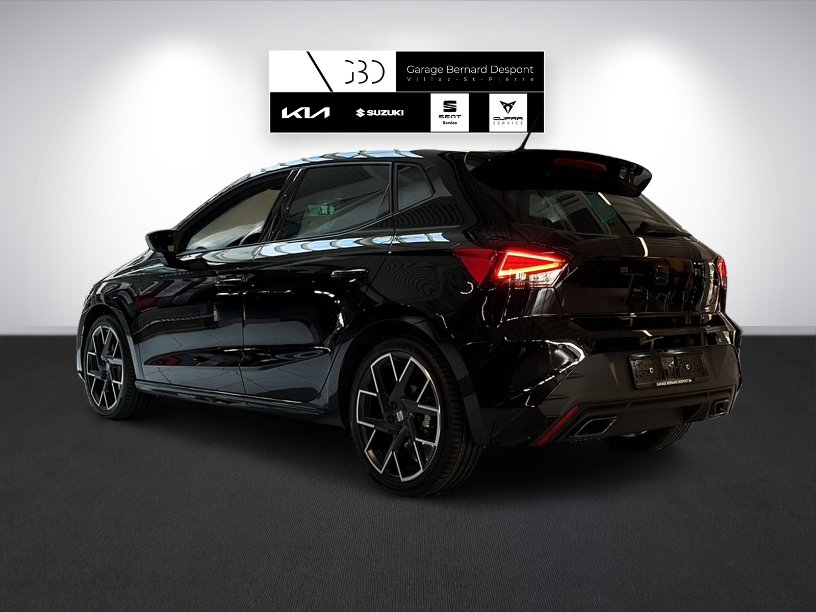SEAT Ibiza 1.0 EcoTSI Move FR DSG-image-1