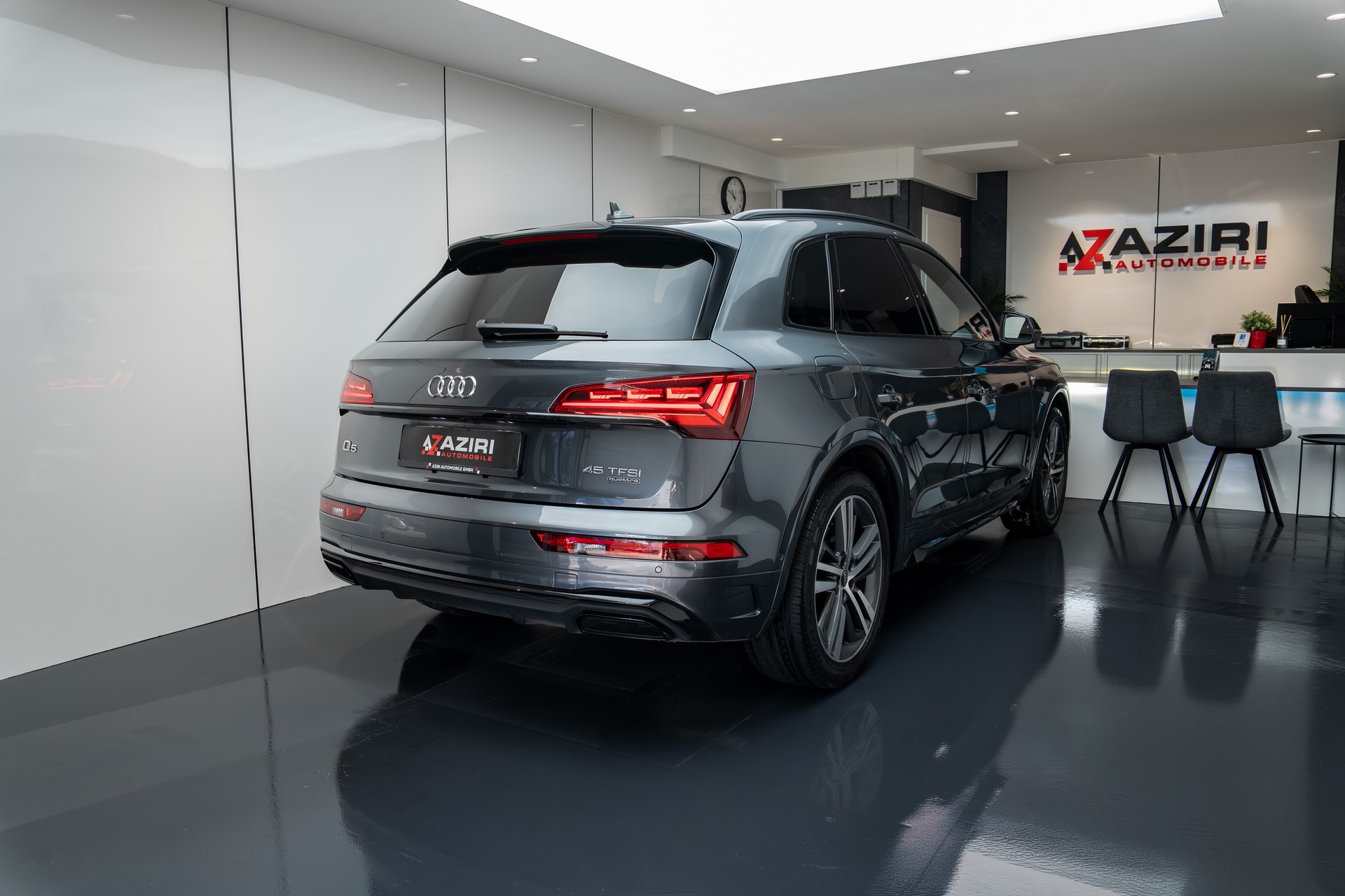 AUDI Q5 Sportback 45 TFSI S line quattro S-tronic-image-3