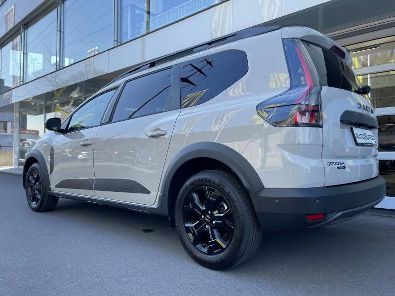 DACIA Jogger 1.8 Hybrid Extreme-image-3