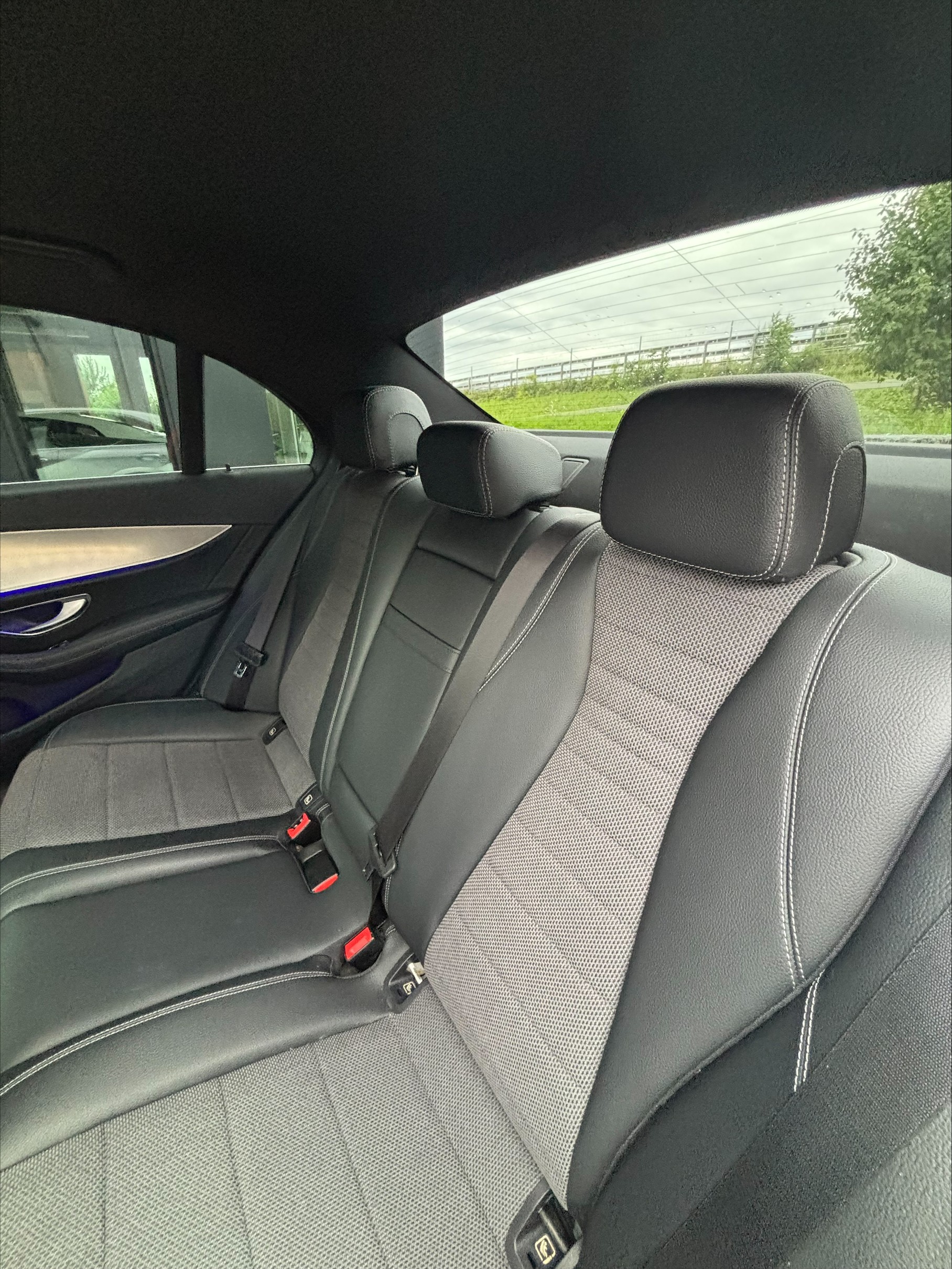 MERCEDES-BENZ E 200 Avantgarde 9G-Tronic, CH Fahrzeug, alle Services bei Mercedes gepflegt-image-10