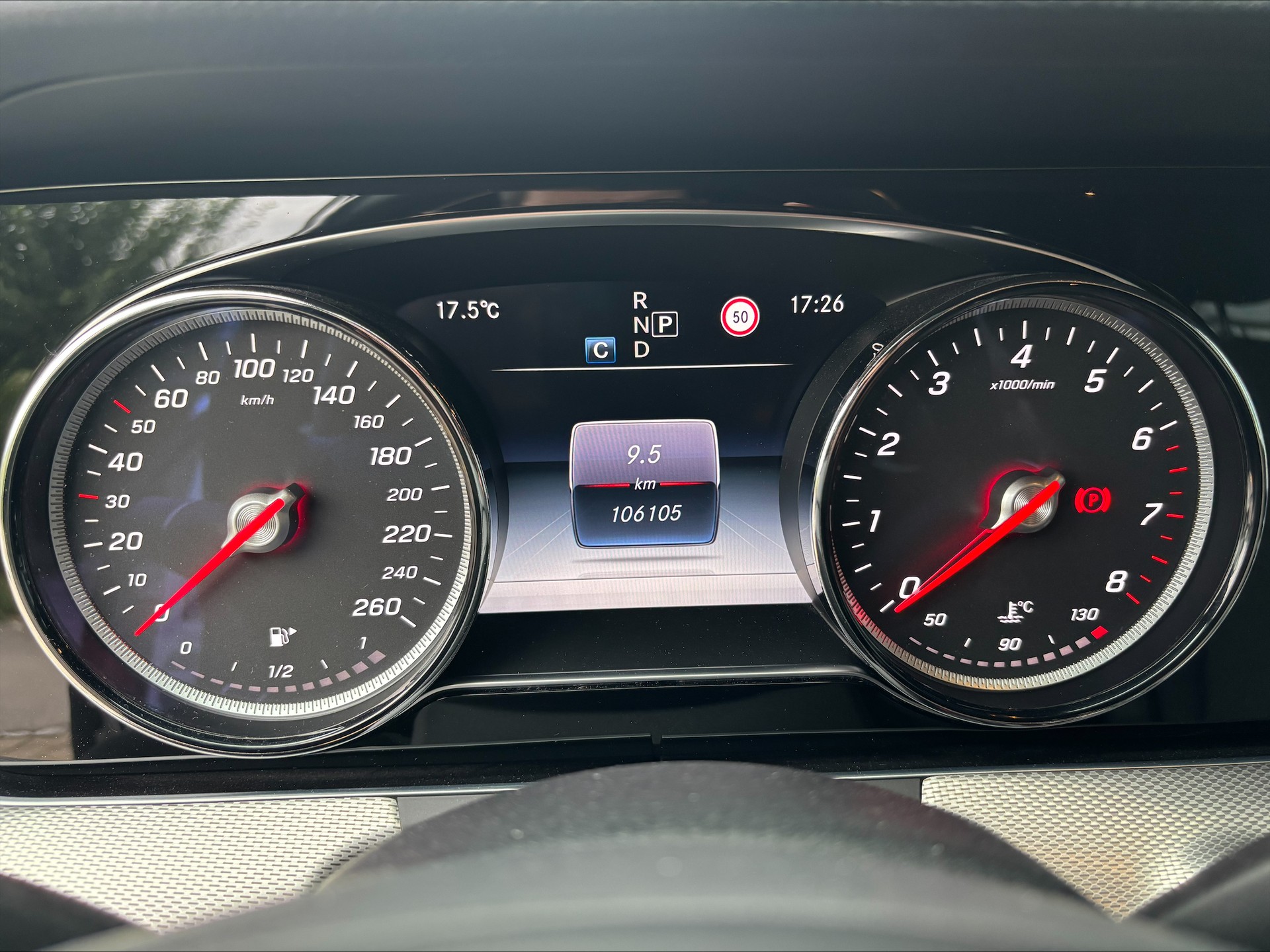 MERCEDES-BENZ E 200 Avantgarde 9G-Tronic, CH Fahrzeug, alle Services bei Mercedes gepflegt-image-15