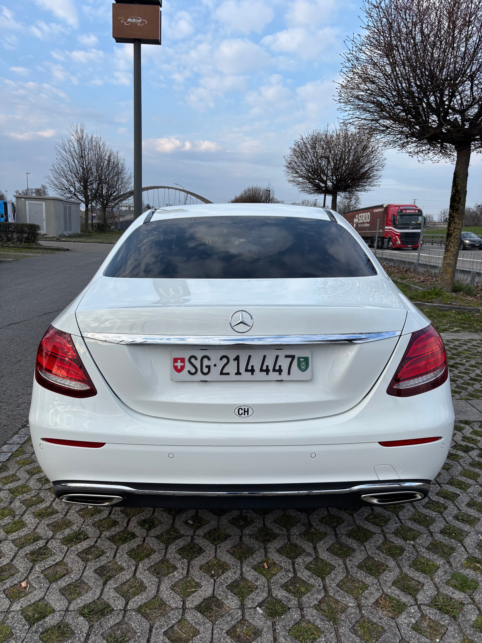 MERCEDES-BENZ E 200 Avantgarde 9G-Tronic, CH Fahrzeug, alle Services bei Mercedes gepflegt-image-6