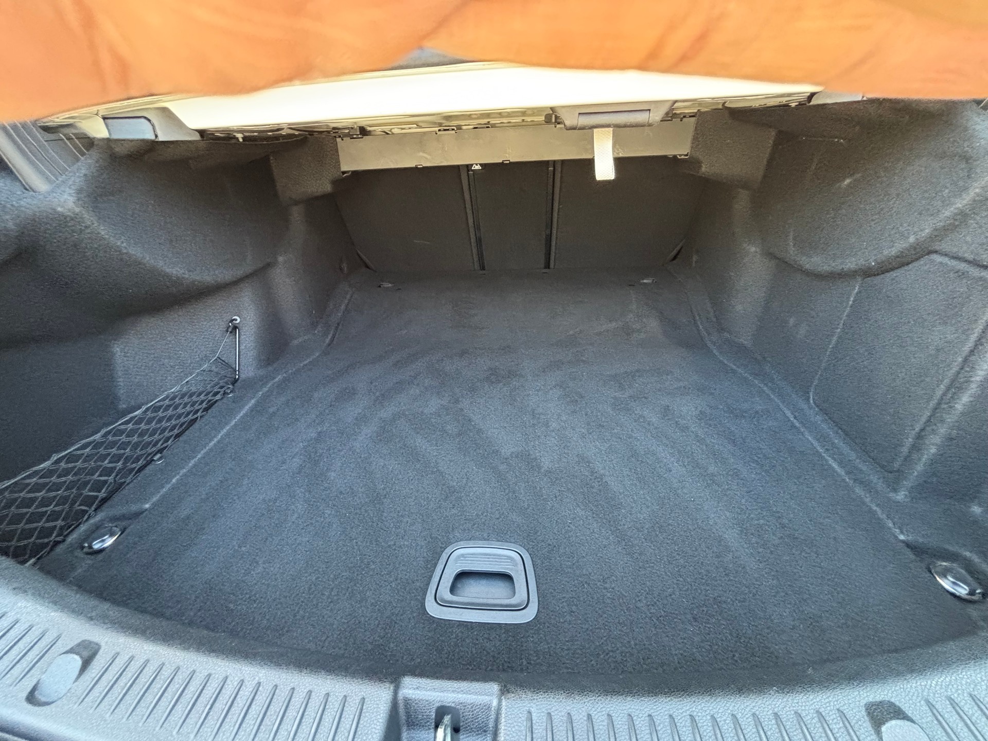 MERCEDES-BENZ E 200 Avantgarde 9G-Tronic, CH Fahrzeug, alle Services bei Mercedes gepflegt-image-17