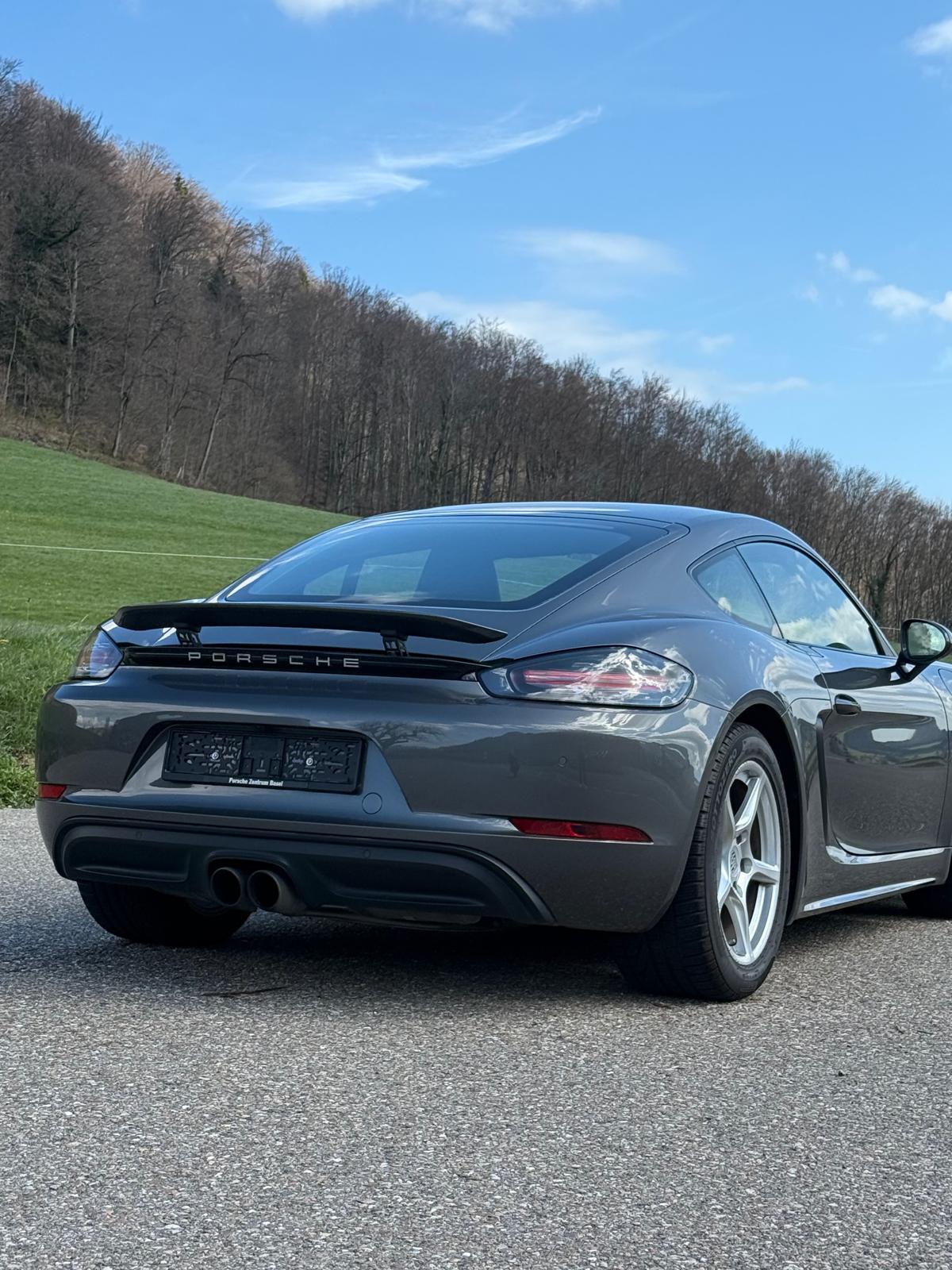 PORSCHE 718 Cayman 2.0 PDK-image-1