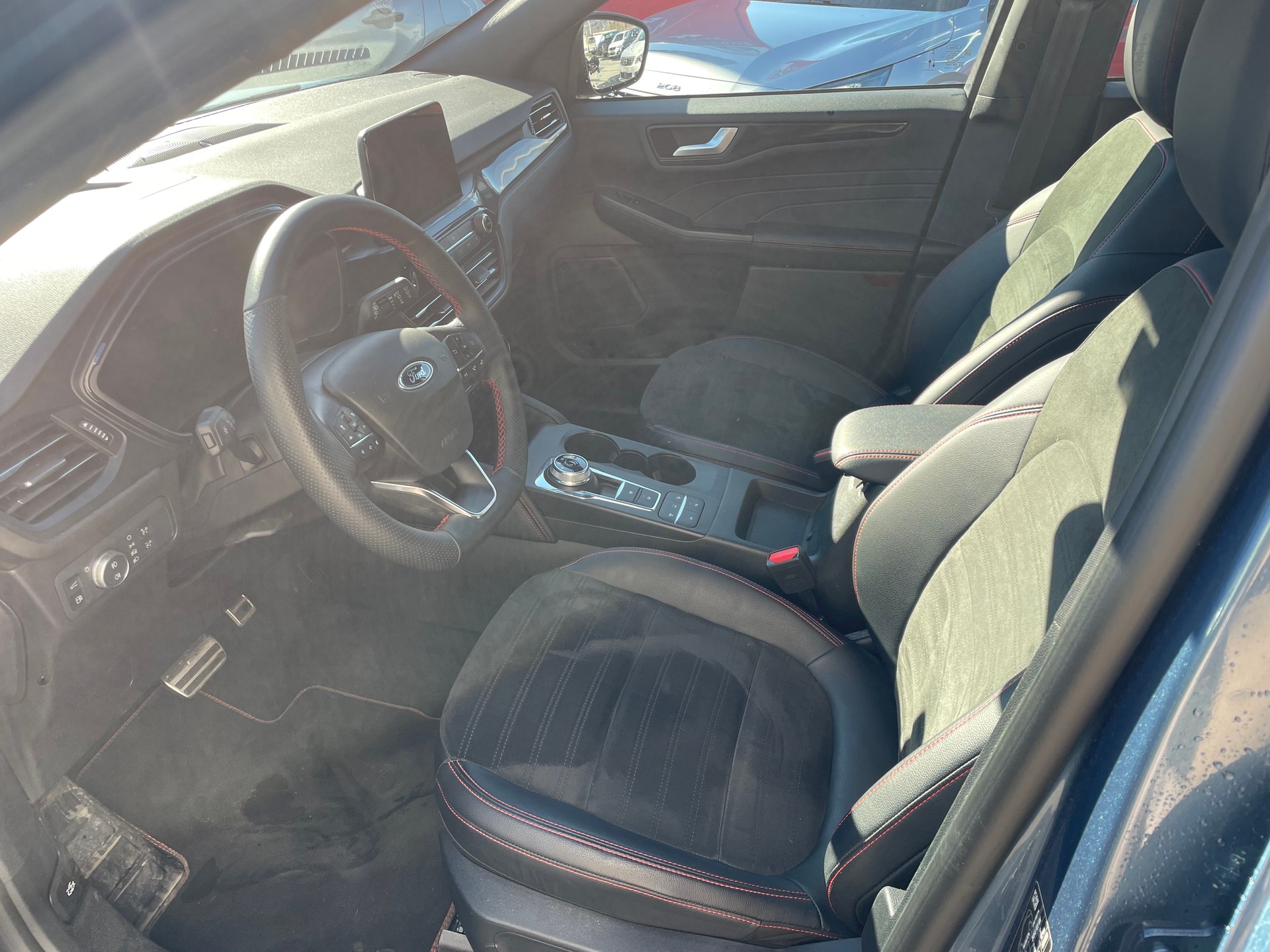 FORD Kuga 2.5 PHEV ST-Line 2WD-image-7