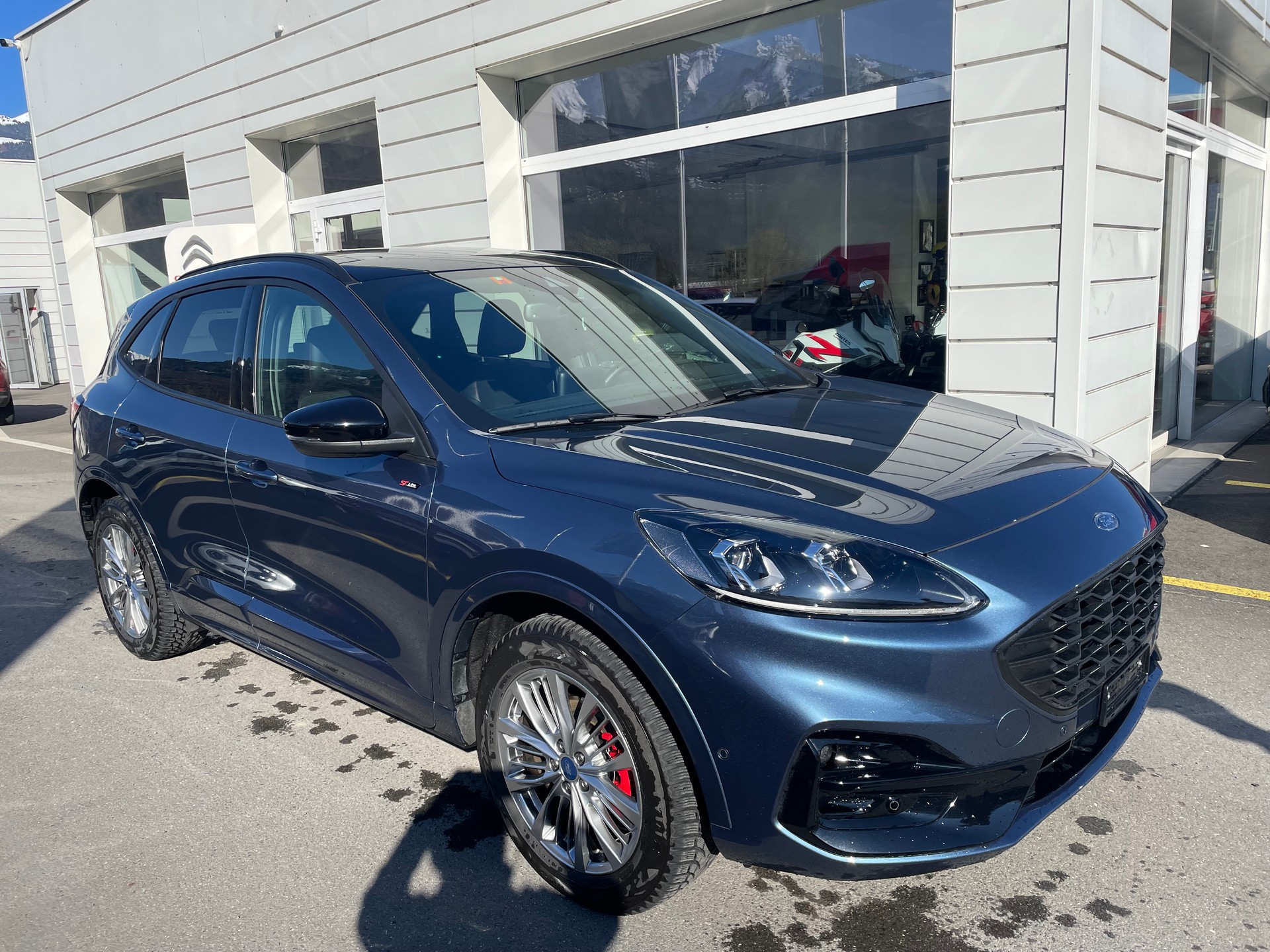 FORD Kuga 2.5 PHEV ST-Line 2WD-image-0