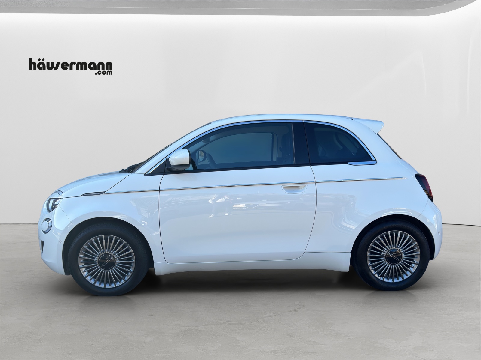 FIAT 500 Swiss Edition-image-2