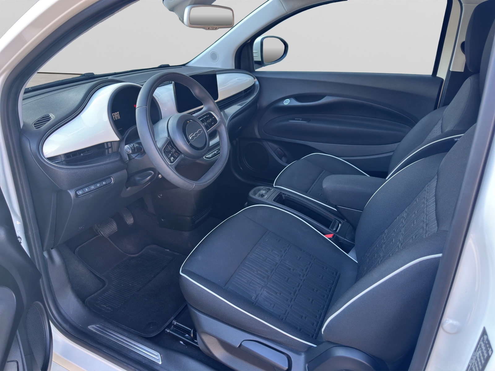 FIAT 500 Swiss Edition-image-5