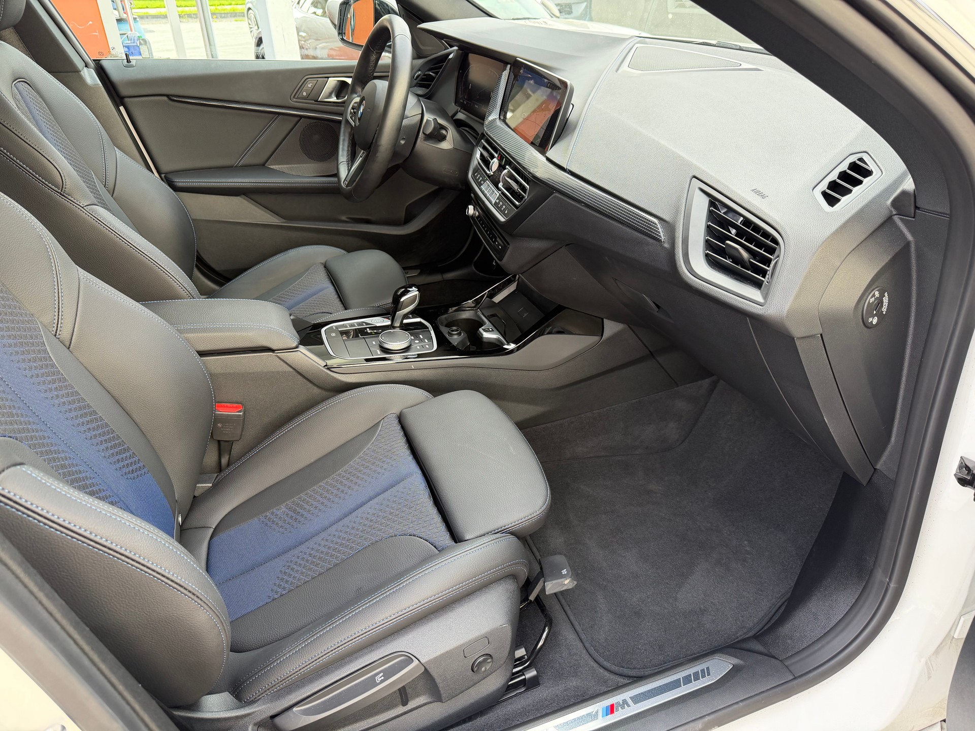 BMW 218i Gran Coupé M Sport Steptronic-image-15