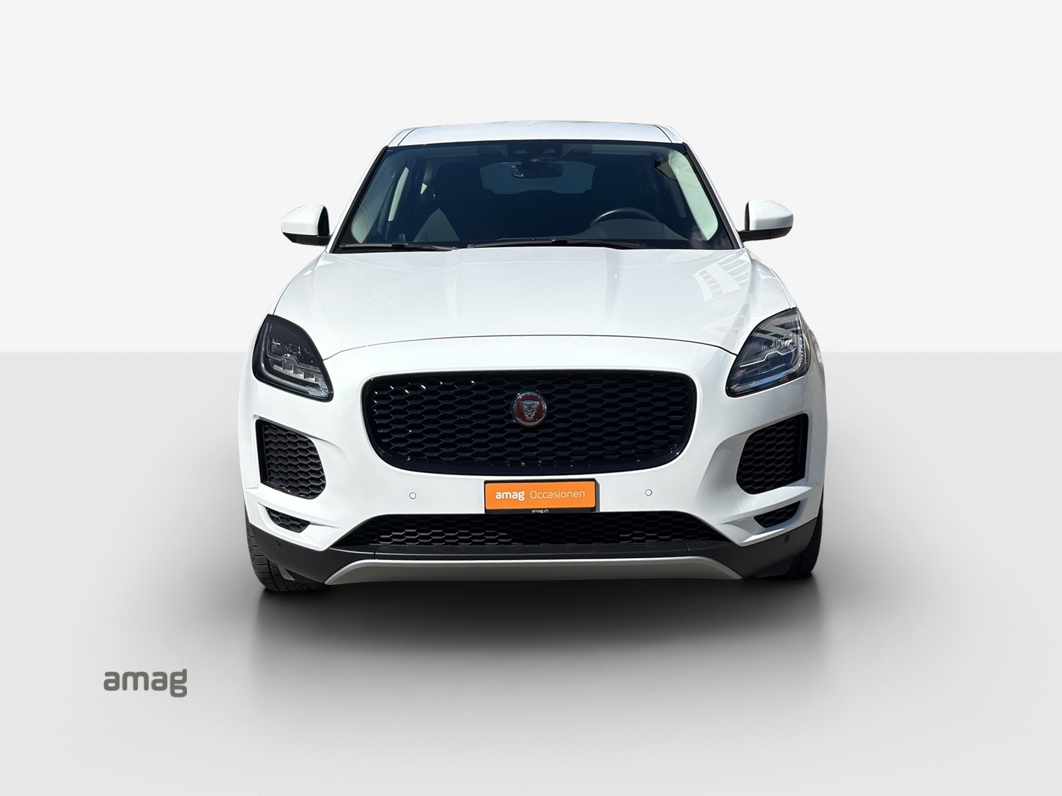 JAGUAR E-Pace 2.0d D150 HSE AWD Automatik-image-6