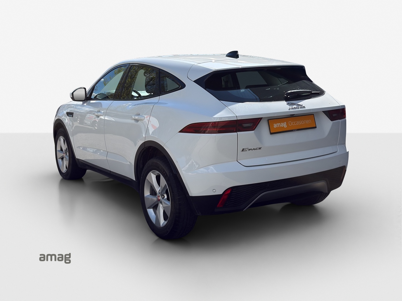 JAGUAR E-Pace 2.0d D150 HSE AWD Automatik-image-2