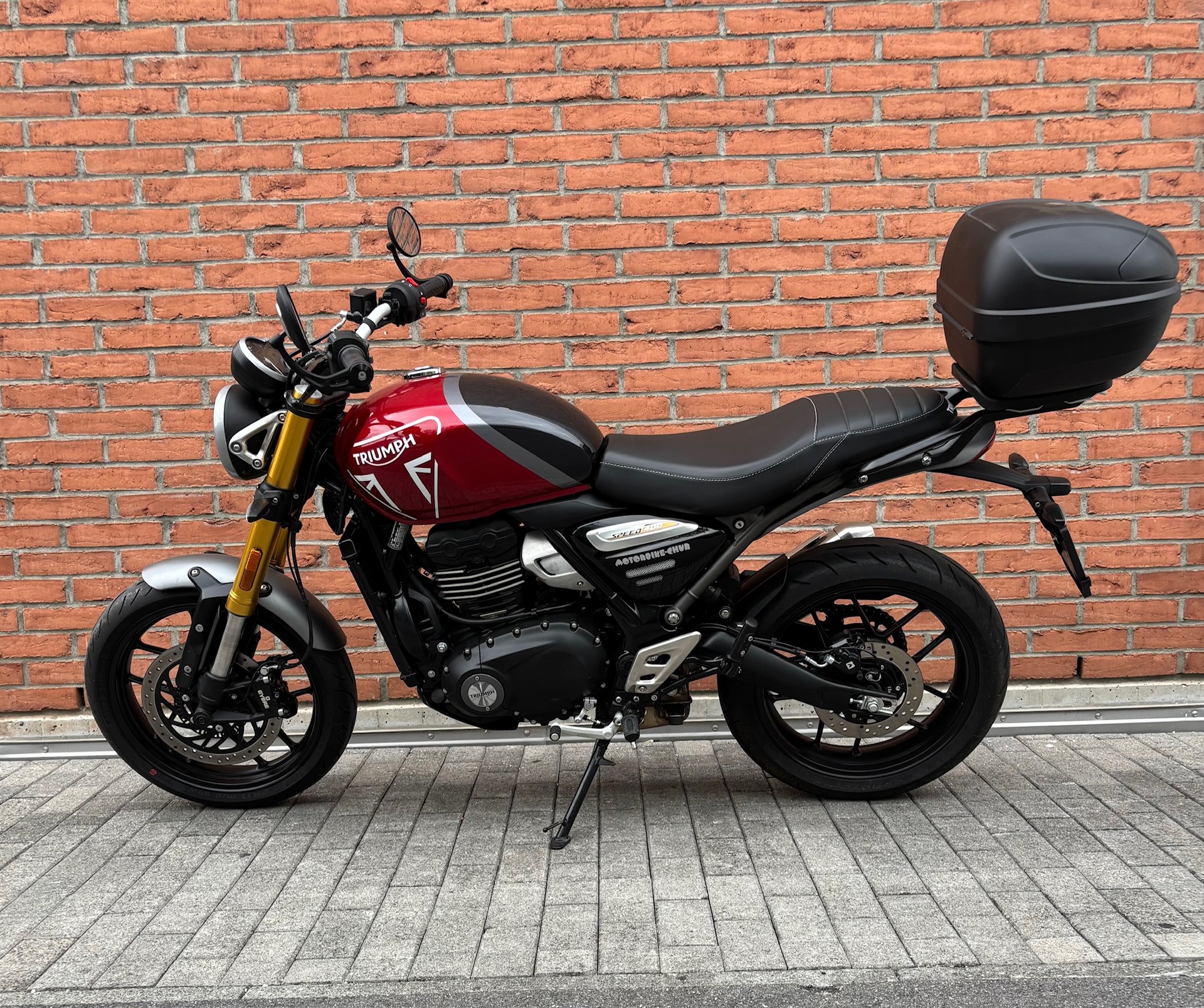 TRIUMPH Speed 400-image-4