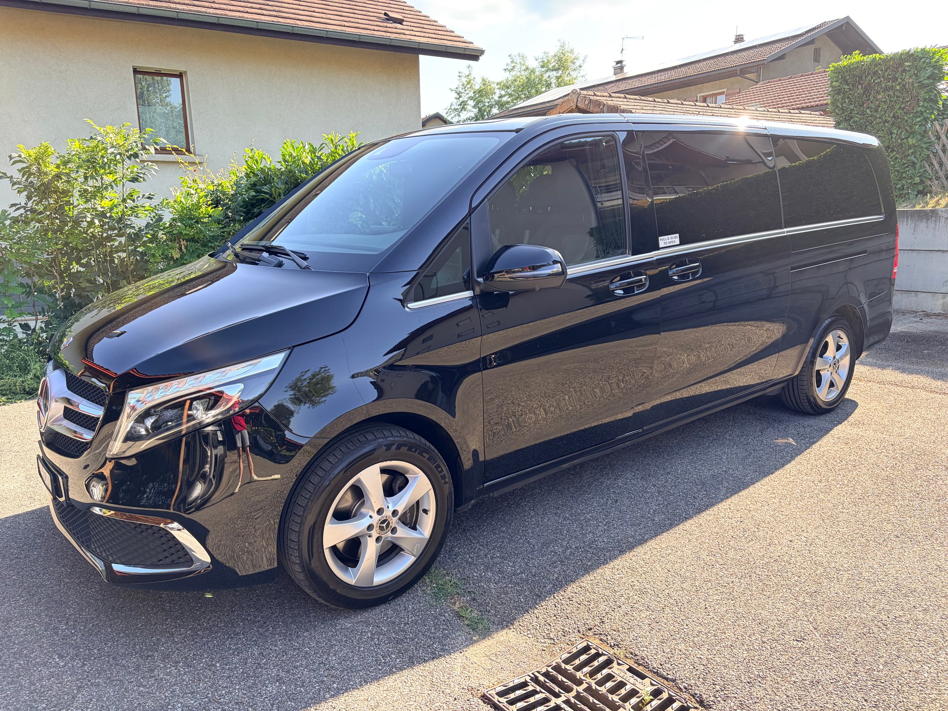 MERCEDES-BENZ V 250 d extralang Avantgarde 4Matic 9G-Tronic-image-0
