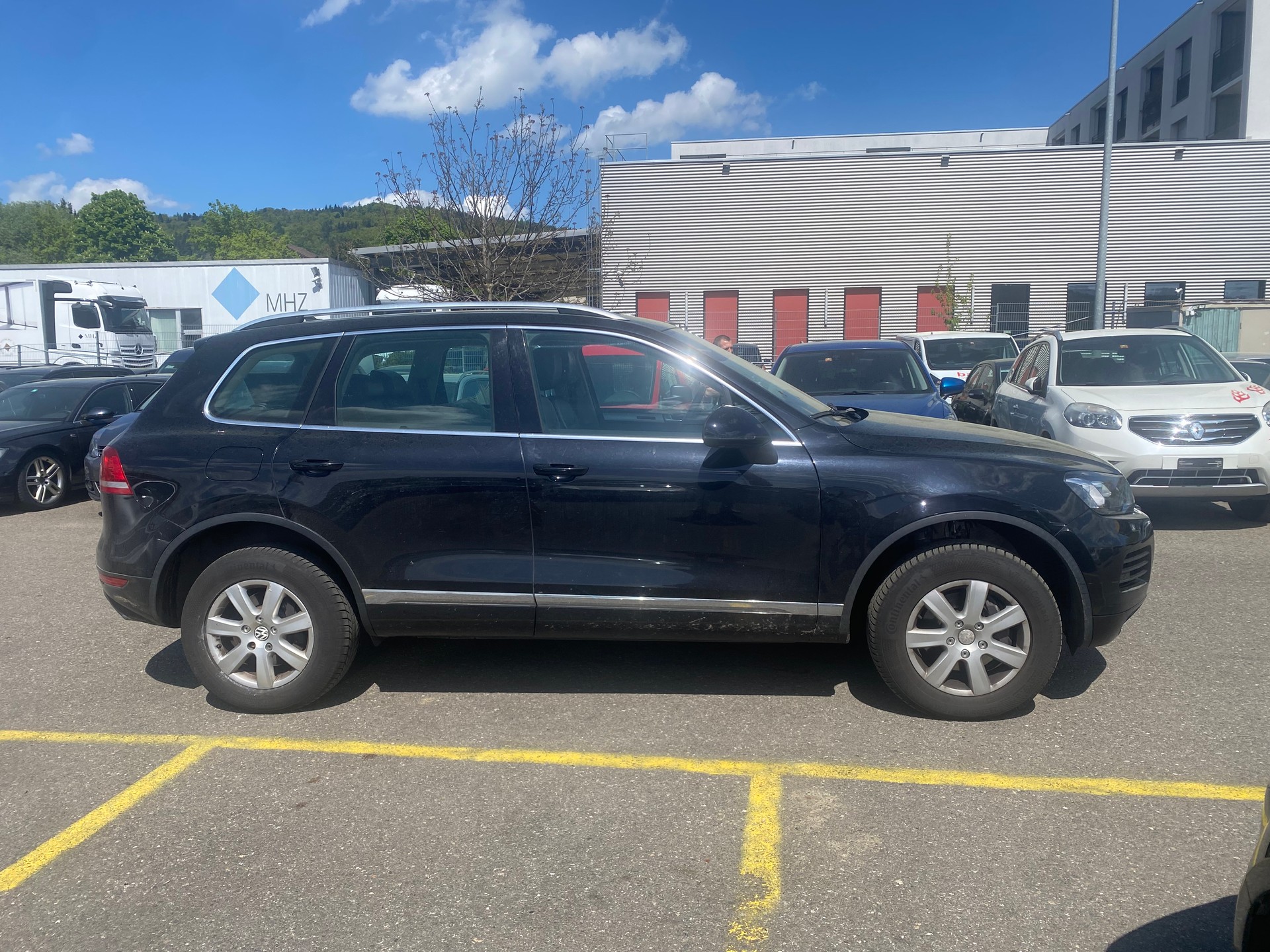 VW Touareg 3.0 TDI BlueMotion Technology Tiptronic-image-3