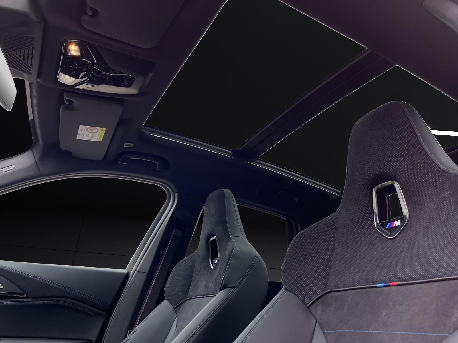BMW X1 M35i-image-14