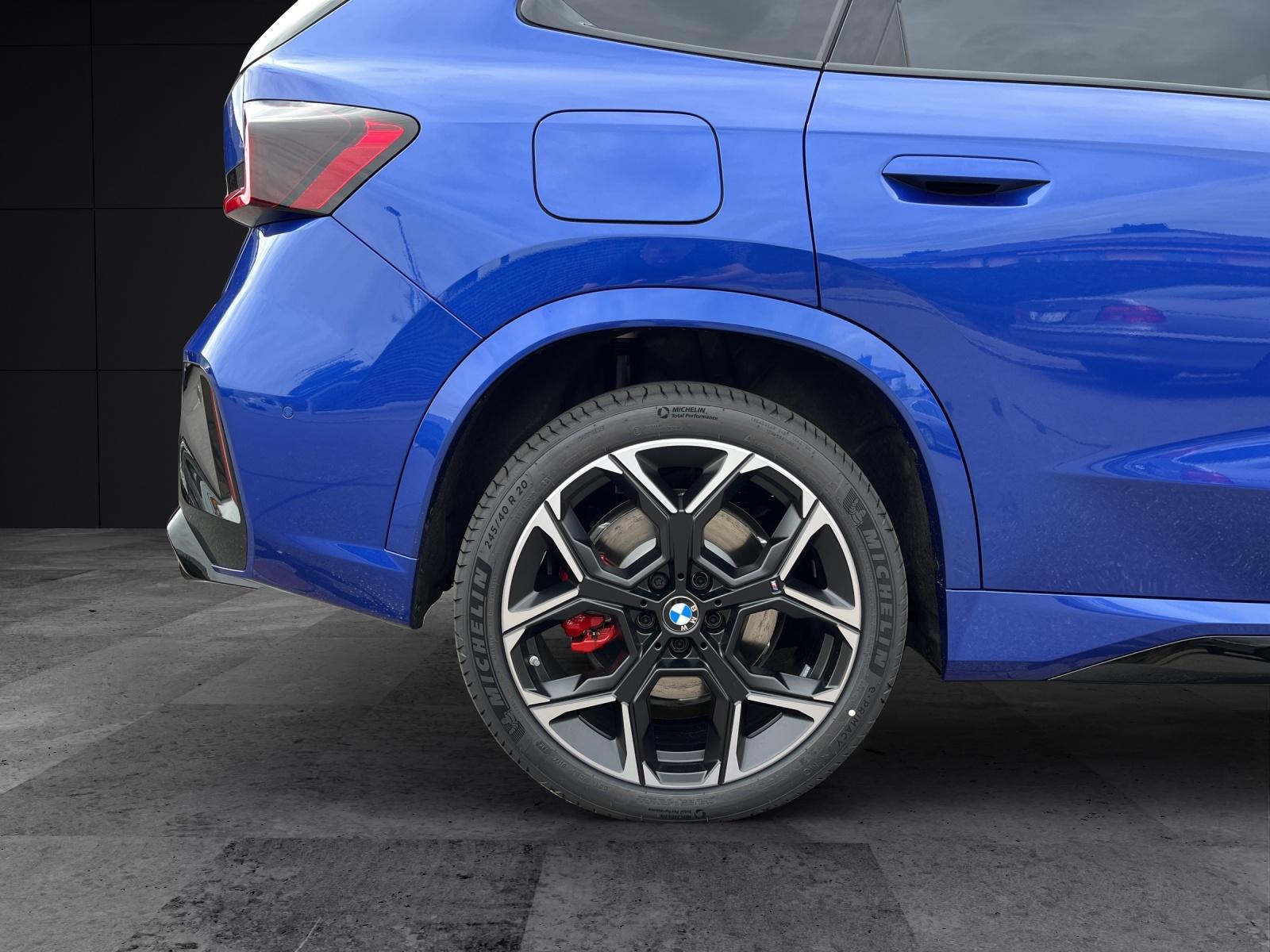 BMW X1 M35i-image-4