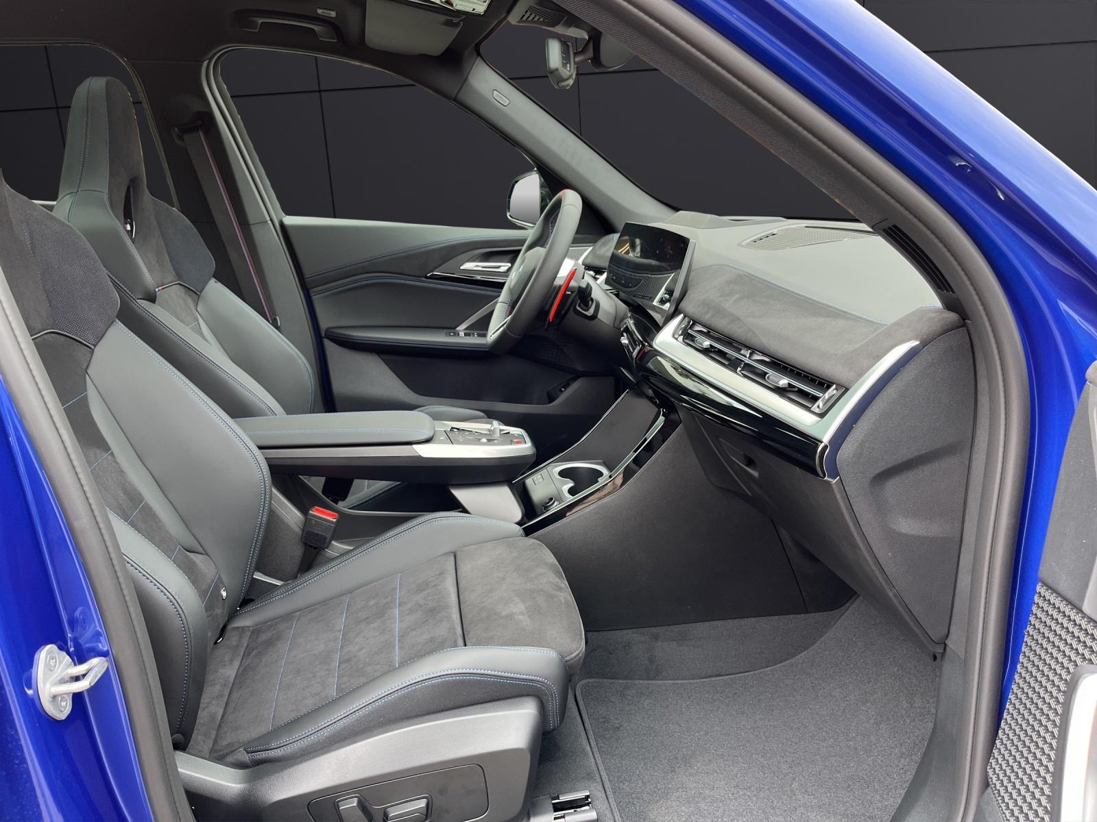 BMW X1 M35i-image-18